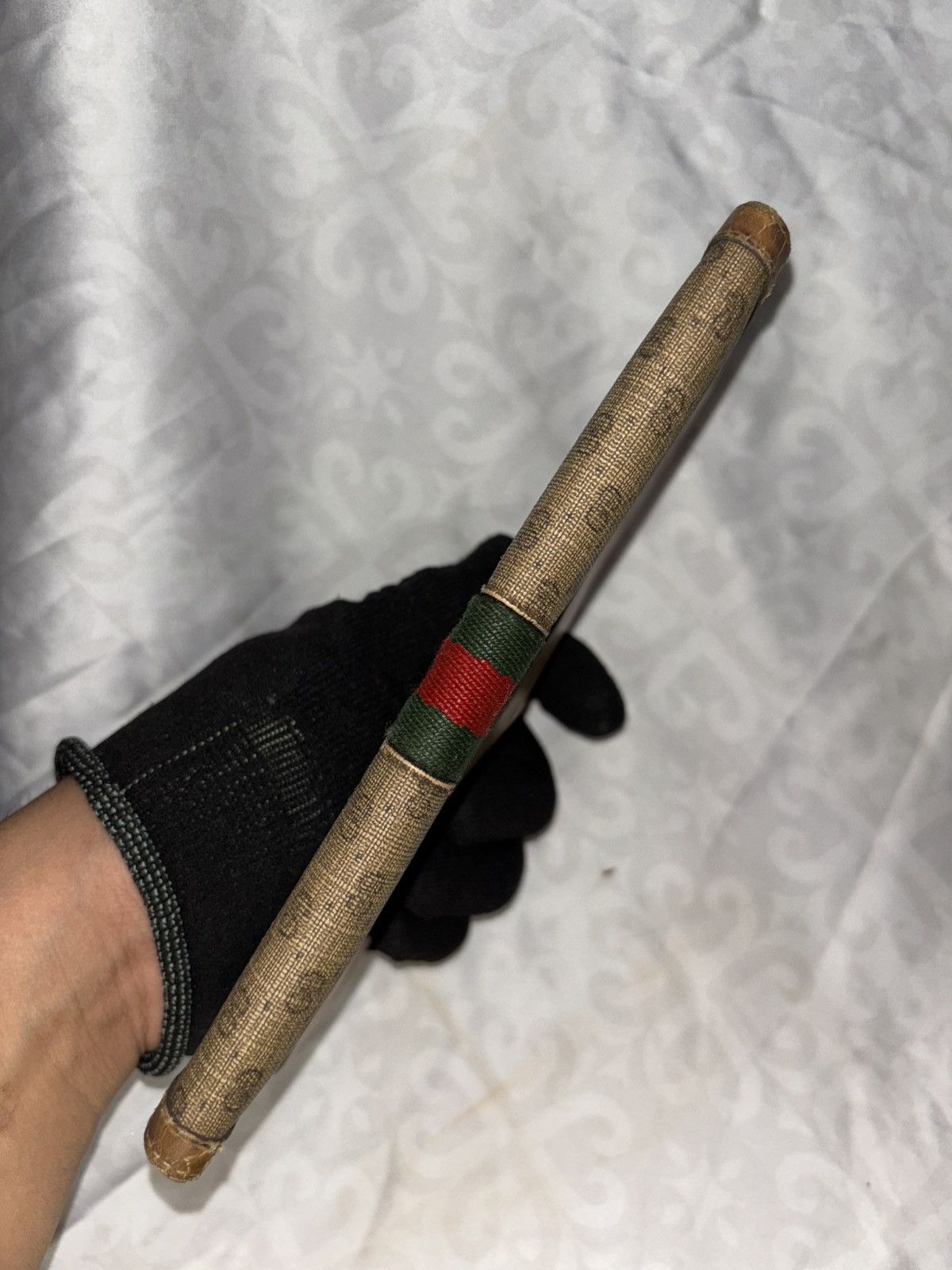 Gucci (very worn) Gucci Long Wallet Vintage Size ONE SIZE - 4 Thumbnail