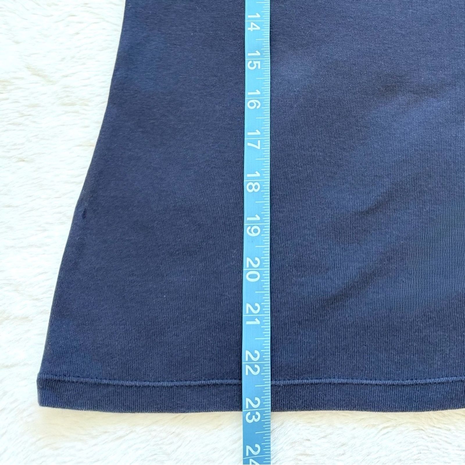 Tommy Hilfiger Bundle of women Tshirts size M 2 pieces Size M / US 6-8 / IT 42-44 - 7 Thumbnail