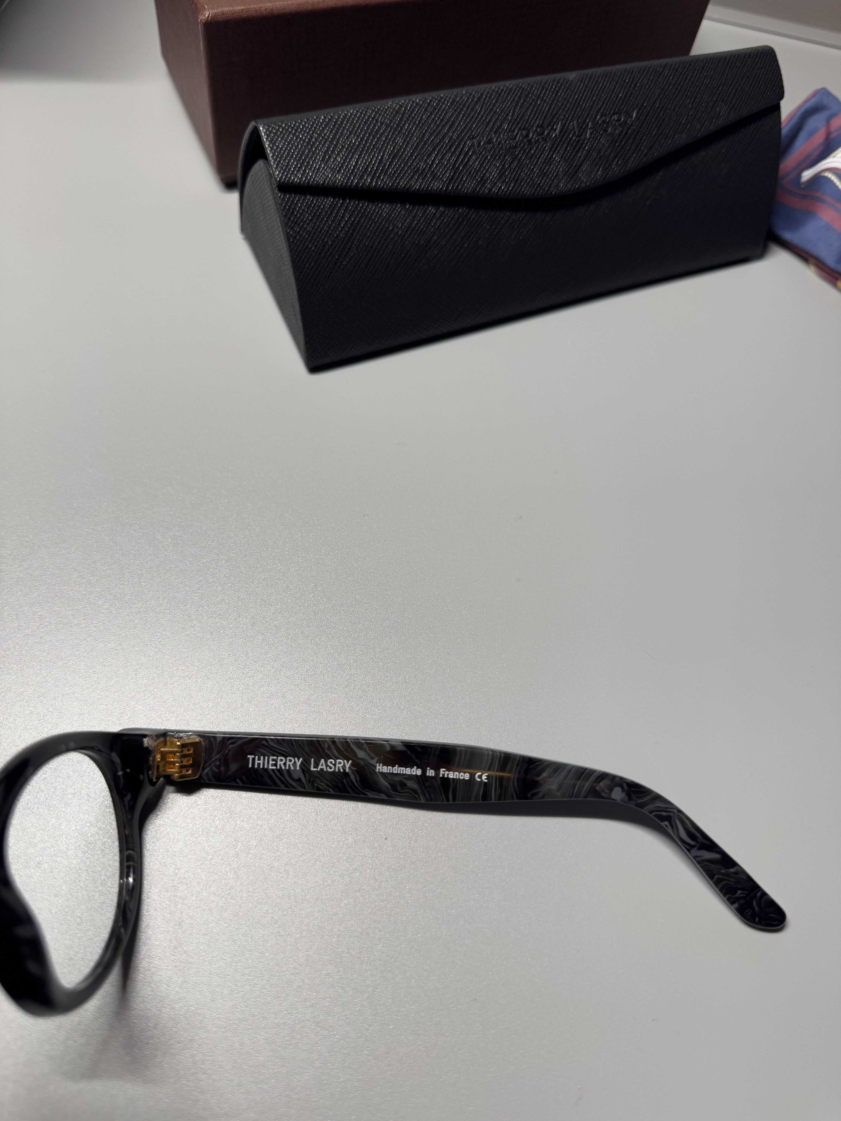 Thierry Lasry Thierry Lasry Lonely Frame Size ONE SIZE - 12 Thumbnail