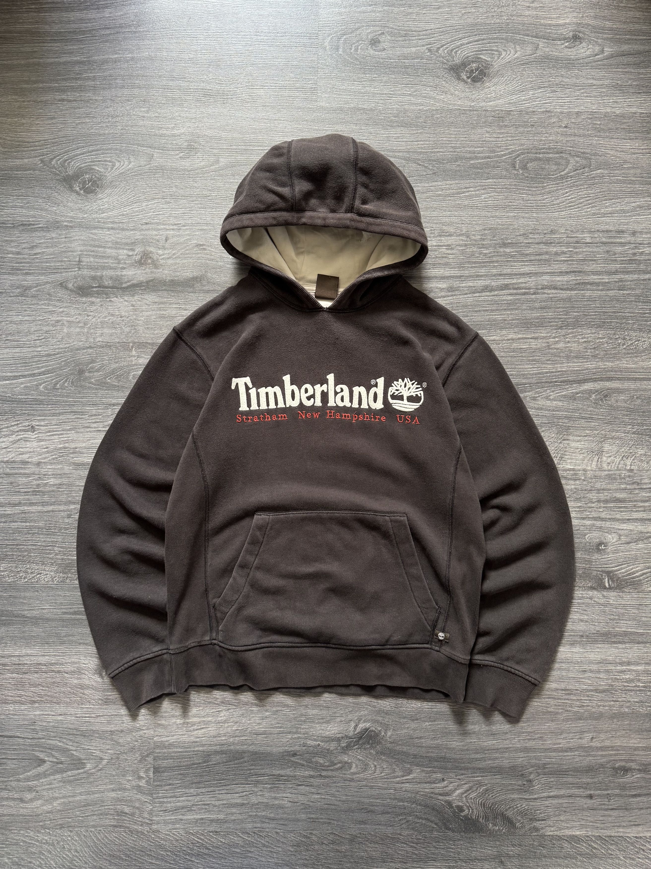 Timberland Vintage Timberland Embroidered Big Logo Faded Hoodie Size US S / EU 44-46 / 1 - 3 Thumbnail