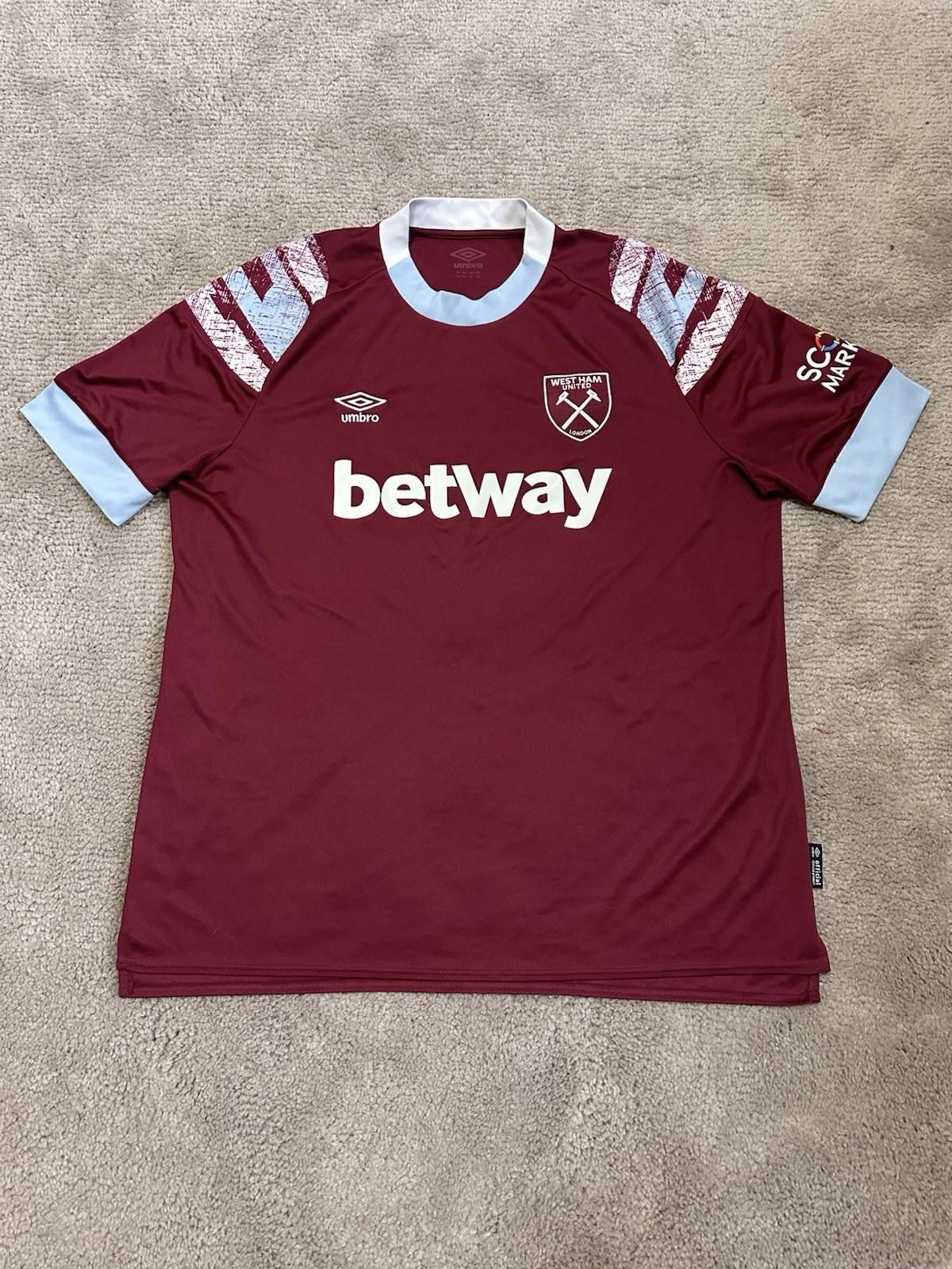 Umbro West Ham United 2022/23 Football Jersey Soccer Shirt Umbro Size US XL / EU 56 / 4 - 1 Thumbnail