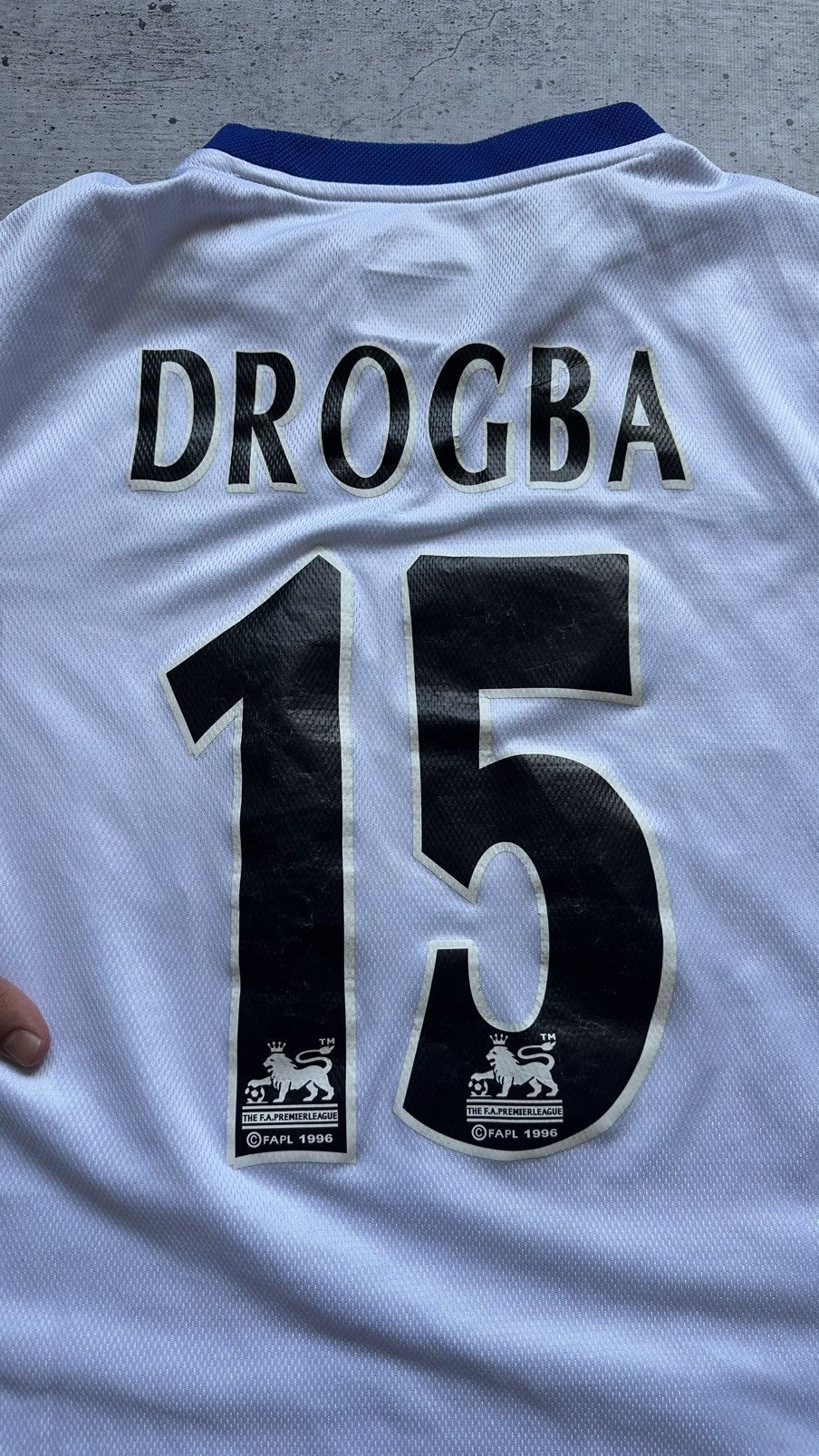Umbro 2004/05 Umbro Chelsea FC Drogba Match Worn Vintage Jersey Size US L / EU 52-54 / 3 - 18 Thumbnail