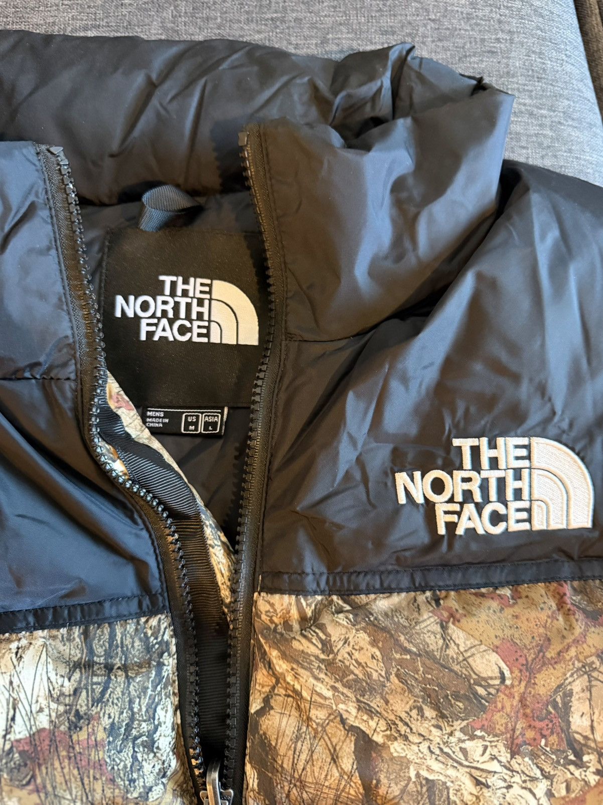 The North Face The North Face Nuptse 700 Real Tree Camo Puffer Jacket Size US M / EU 48-50 / 2 - 3 Thumbnail