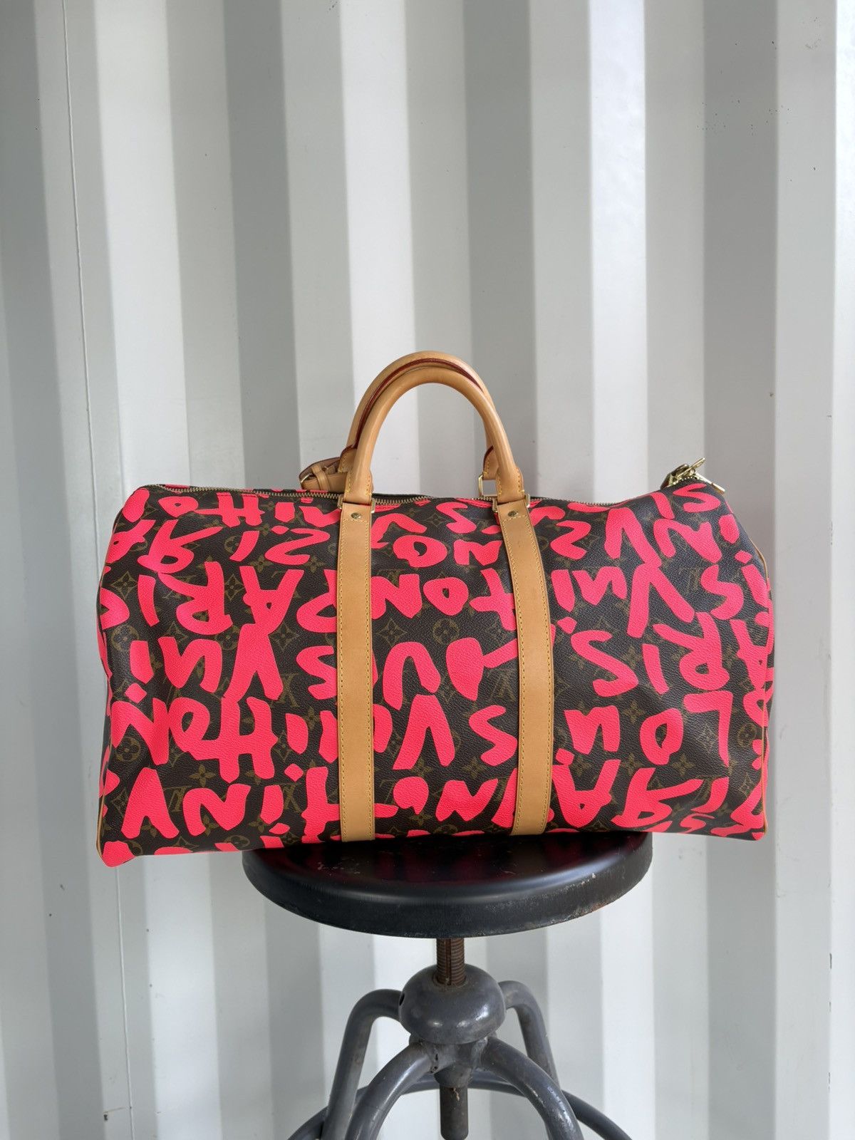 Louis Vuitton Keepall 50 Monogram Graffiti Bag Fuschia Size ONE SIZE - 6 Thumbnail