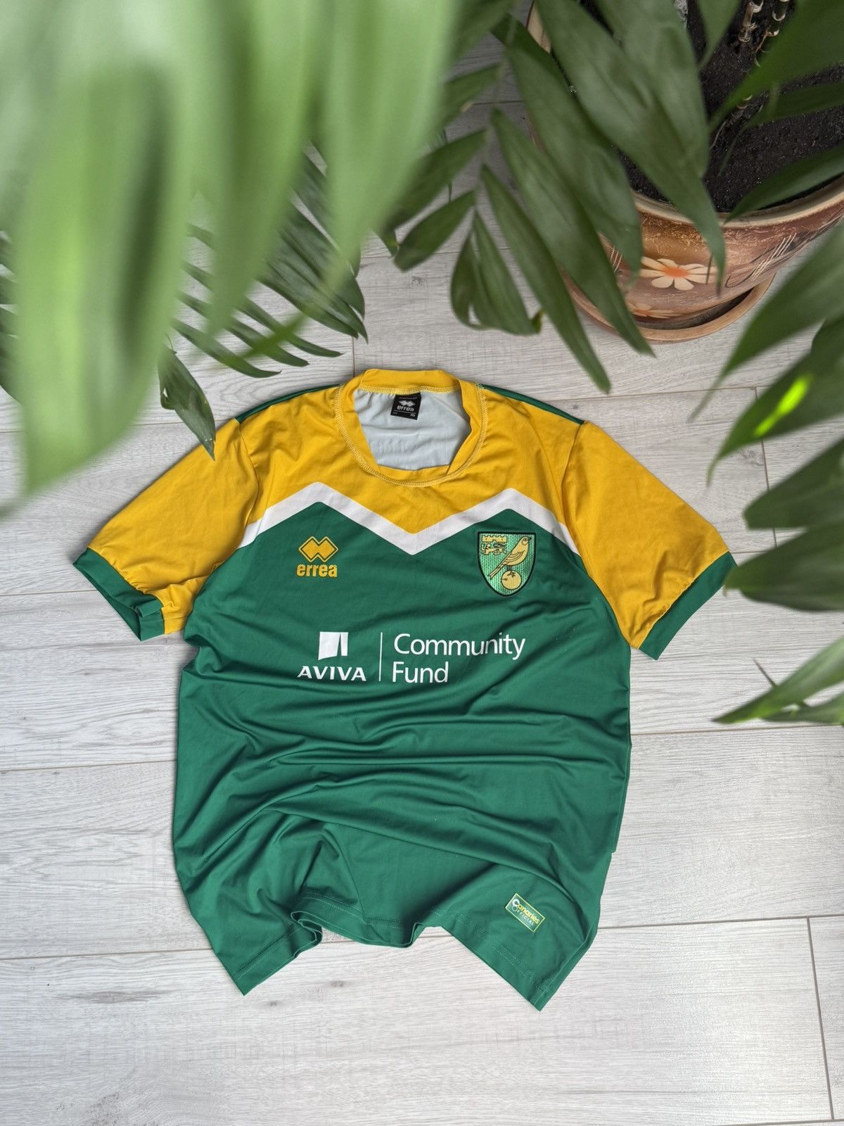Other UK Norwich Soccer jerseyshirt Size US M / EU 48-50 / 2 - 1 Thumbnail