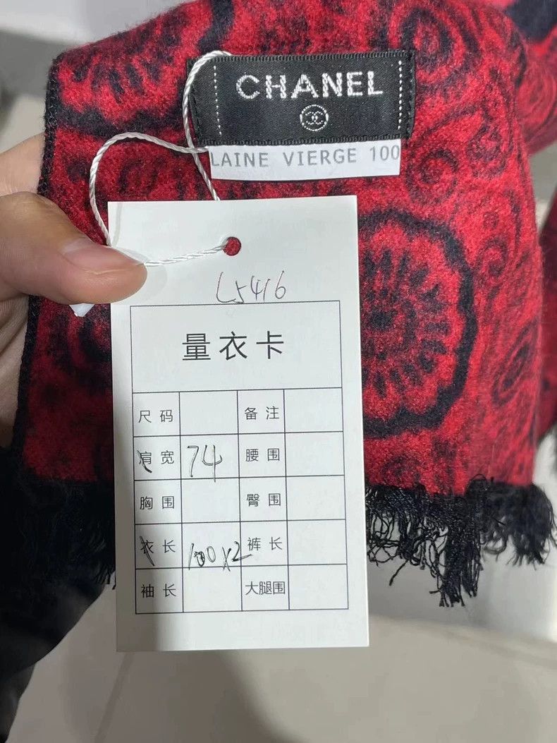 Chanel Vintage Chanel Wool Scarf with Rose Pattern -2505 Size ONE SIZE - 8 Thumbnail