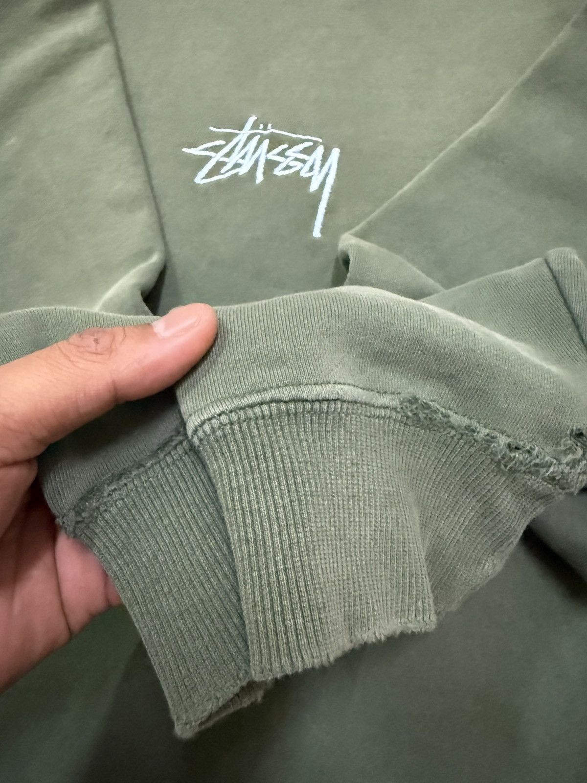 Stussy Stussy Emdroidery Center Logo Distressed Sweatshirt Size US XL / EU 56 / 4 - 18 Thumbnail