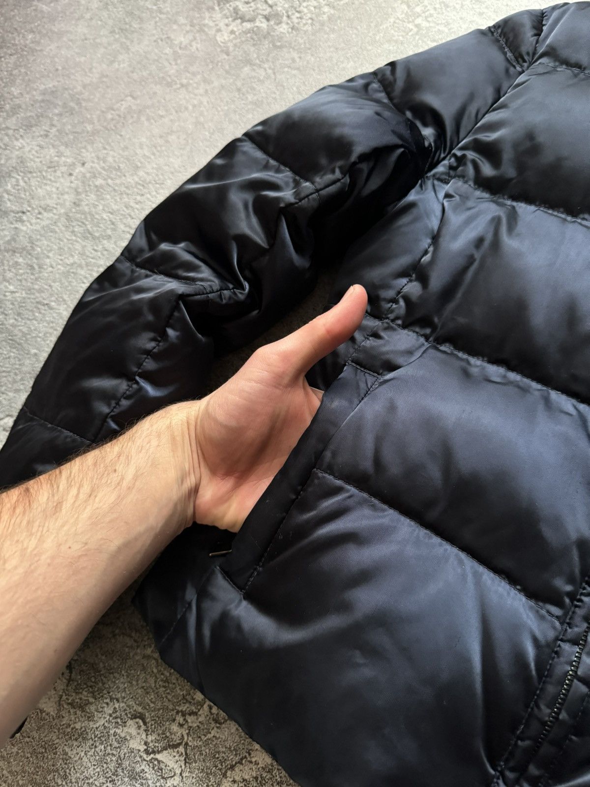 Prada Prada 42size down jacket bomber zip quilted puffer Size M / US 6-8 / IT 42-44 - 9 Thumbnail