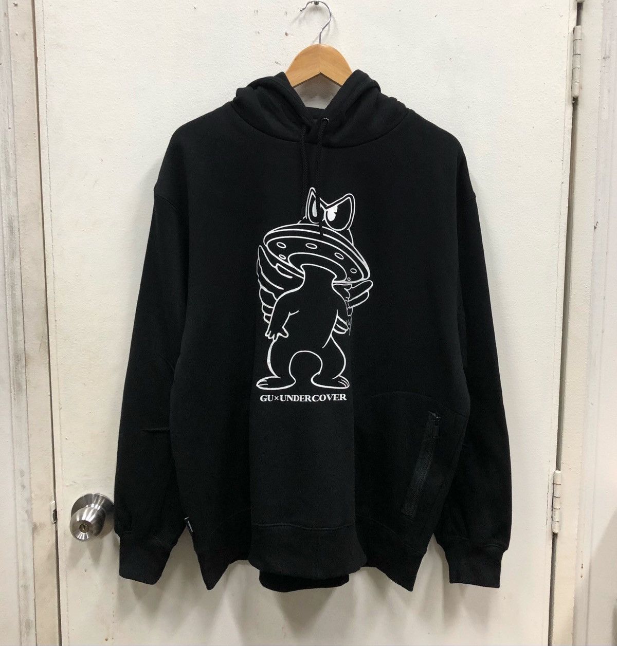 Undercover Undercover x Uniqlo GU Graphic Hoodie Size US XL / EU 56 / 4 - 1 Thumbnail