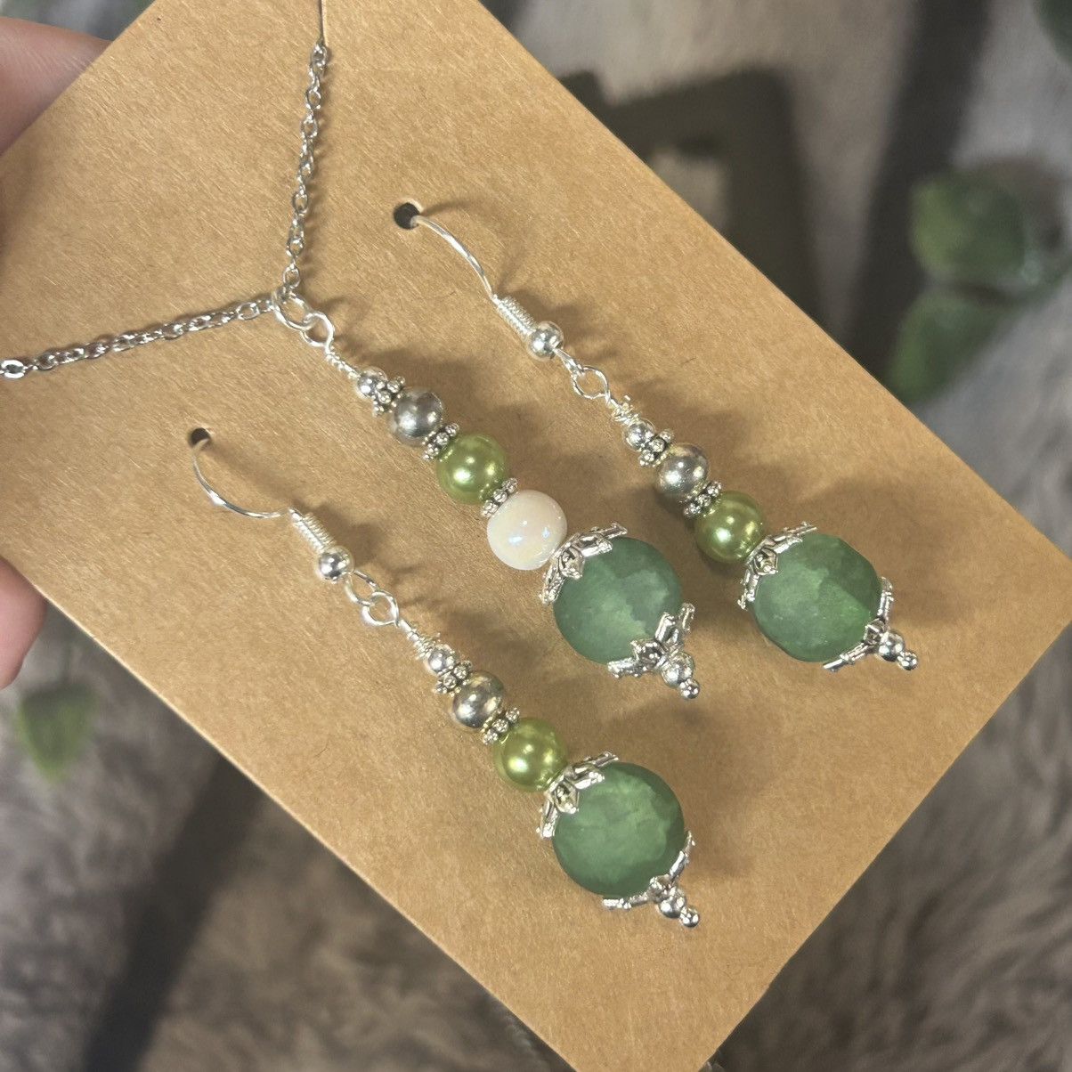 Handmade Handcrafted green crackle glass pearl necklace set Size ONE SIZE - 1 Thumbnail