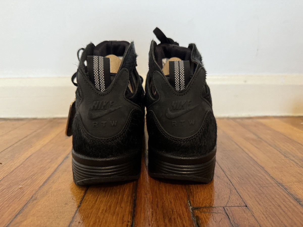 Corteiz × Nike Nike x Corteiz Black Huarache Size US 9 / EU 42 - 4 Thumbnail