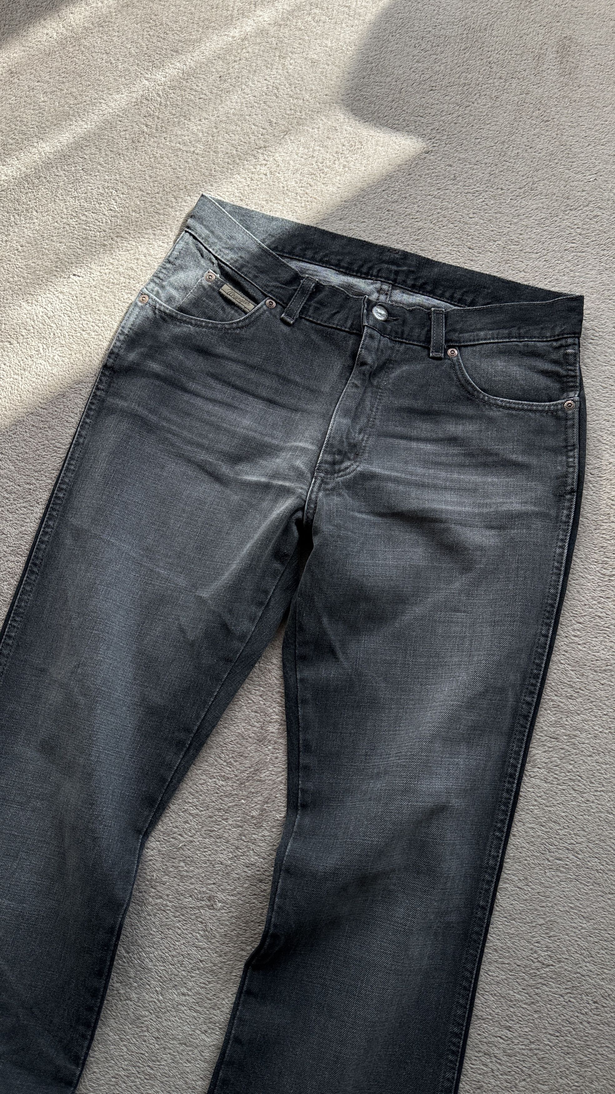 Japanese Brand Helmut Lang Vibe Wrangler Y2K Mudwash Straight Denim Jeans Size US 32 / EU 48 - 3 Thumbnail