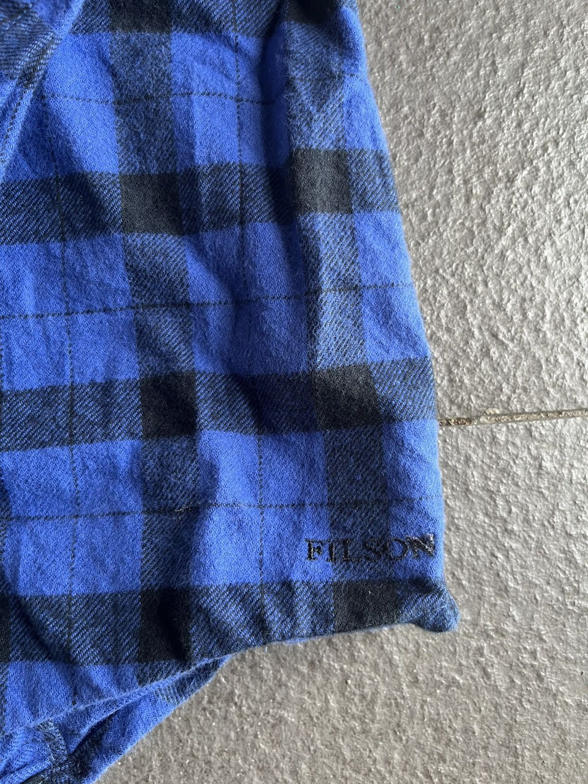 Filson Vintage Flannel Plaid Blue Black Thick Cotton B/D Shirt Size US M / EU 48-50 / 2 - 10 Thumbnail