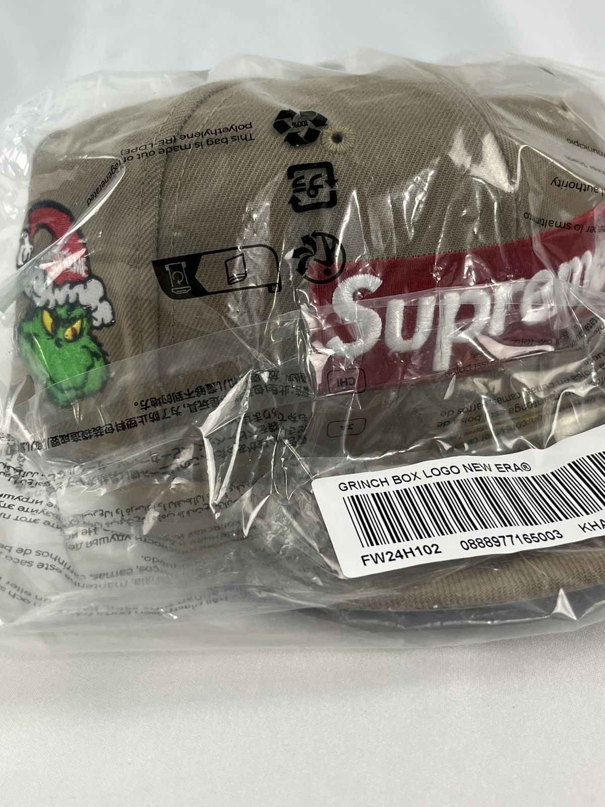 New Era × Supreme Supreme Grinch Hat Size ONE SIZE - 1 Thumbnail