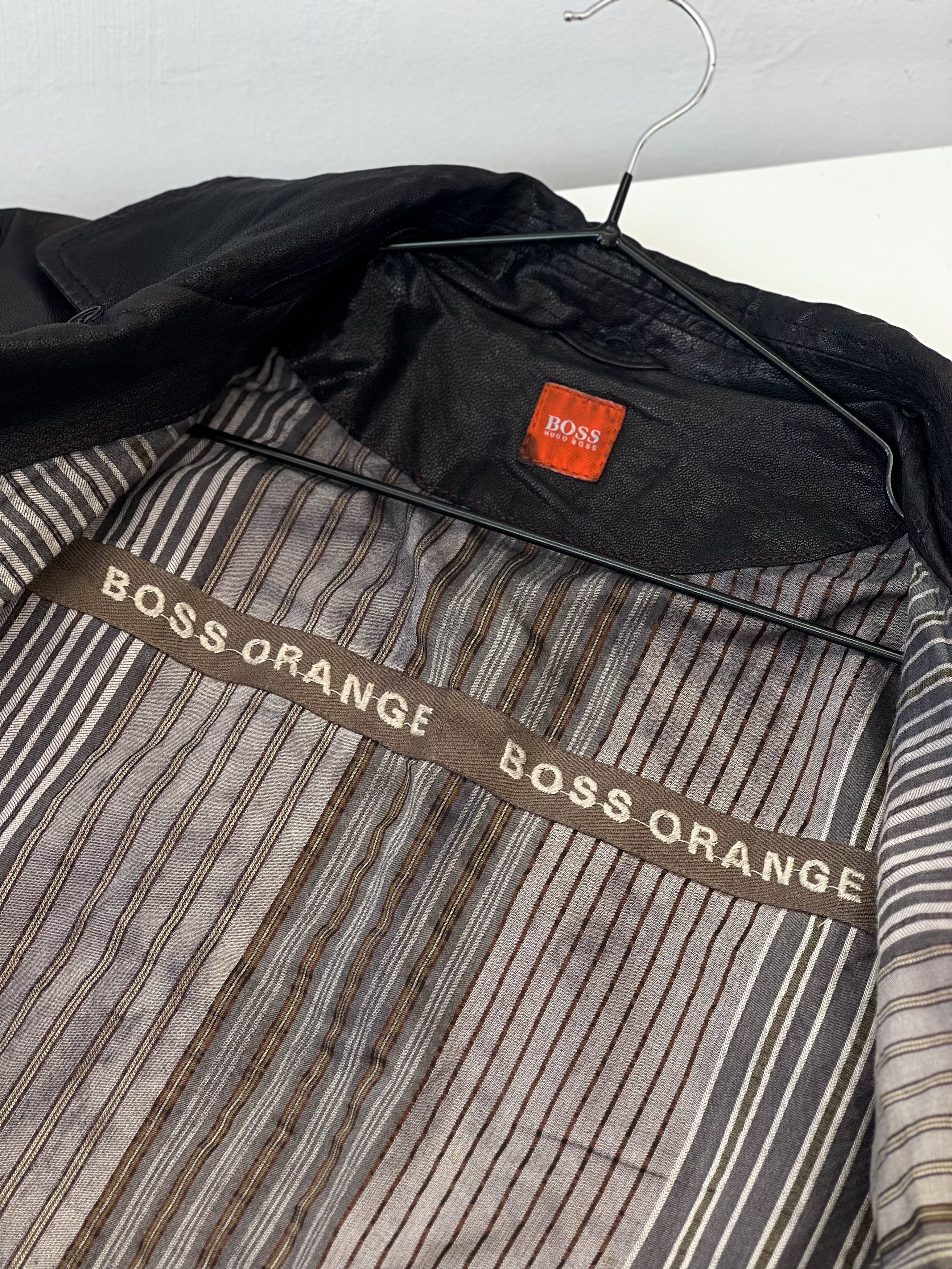 Hugo Boss × Vintage Hugo Boss Orange vintage leather jacket Size US L / EU 52-54 / 3 - 4 Thumbnail