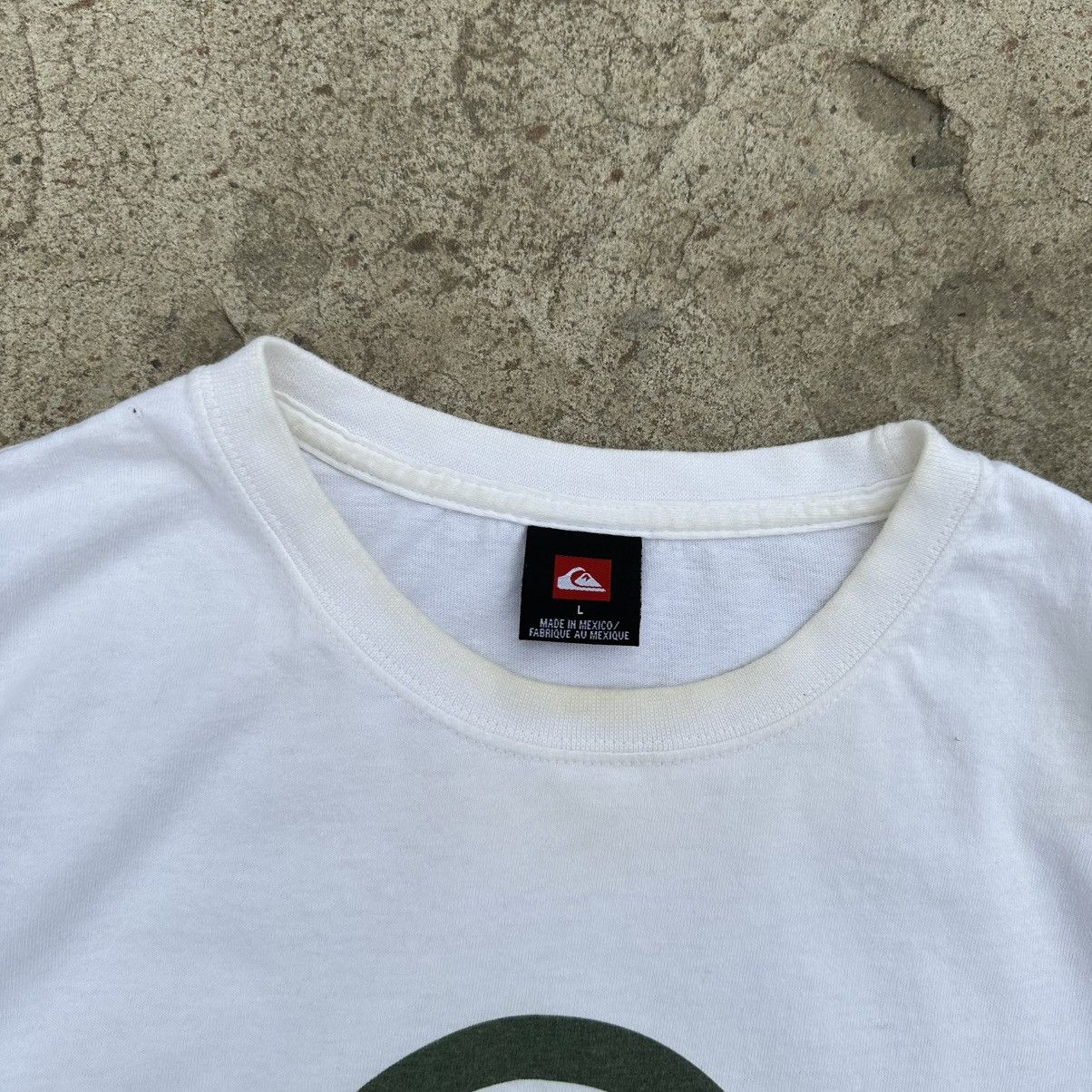 Quiksilver × Vintage Vintage Quicksilver T-shirts Big Logo Made In Mexico Surf Size US L / EU 52-54 / 3 - 6 Thumbnail
