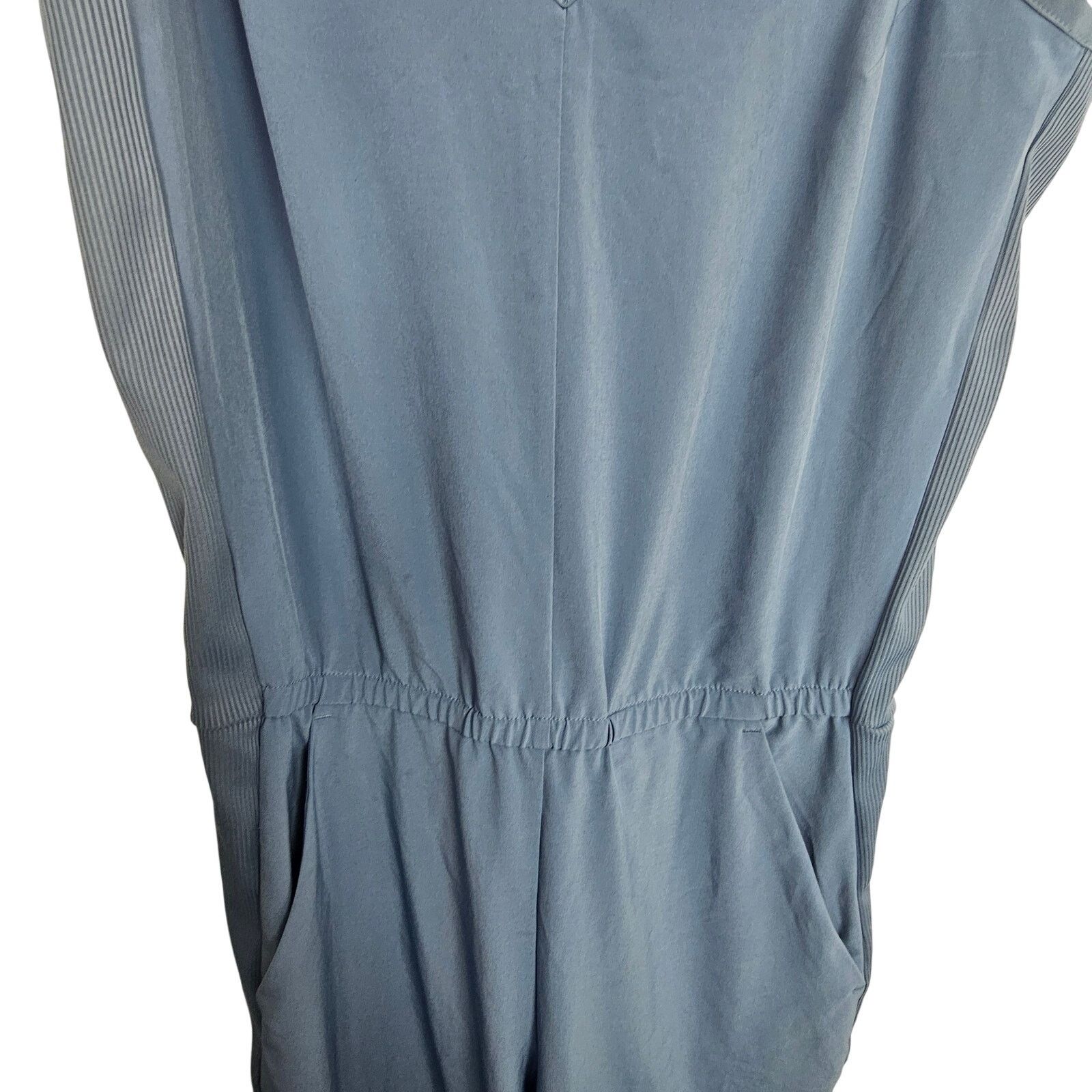 Athleta Athleta Brooklyn Jumpsuit Cottage Blue Size 2 Stretch Active Size 28" / US 6 / IT 42 - 4 Thumbnail