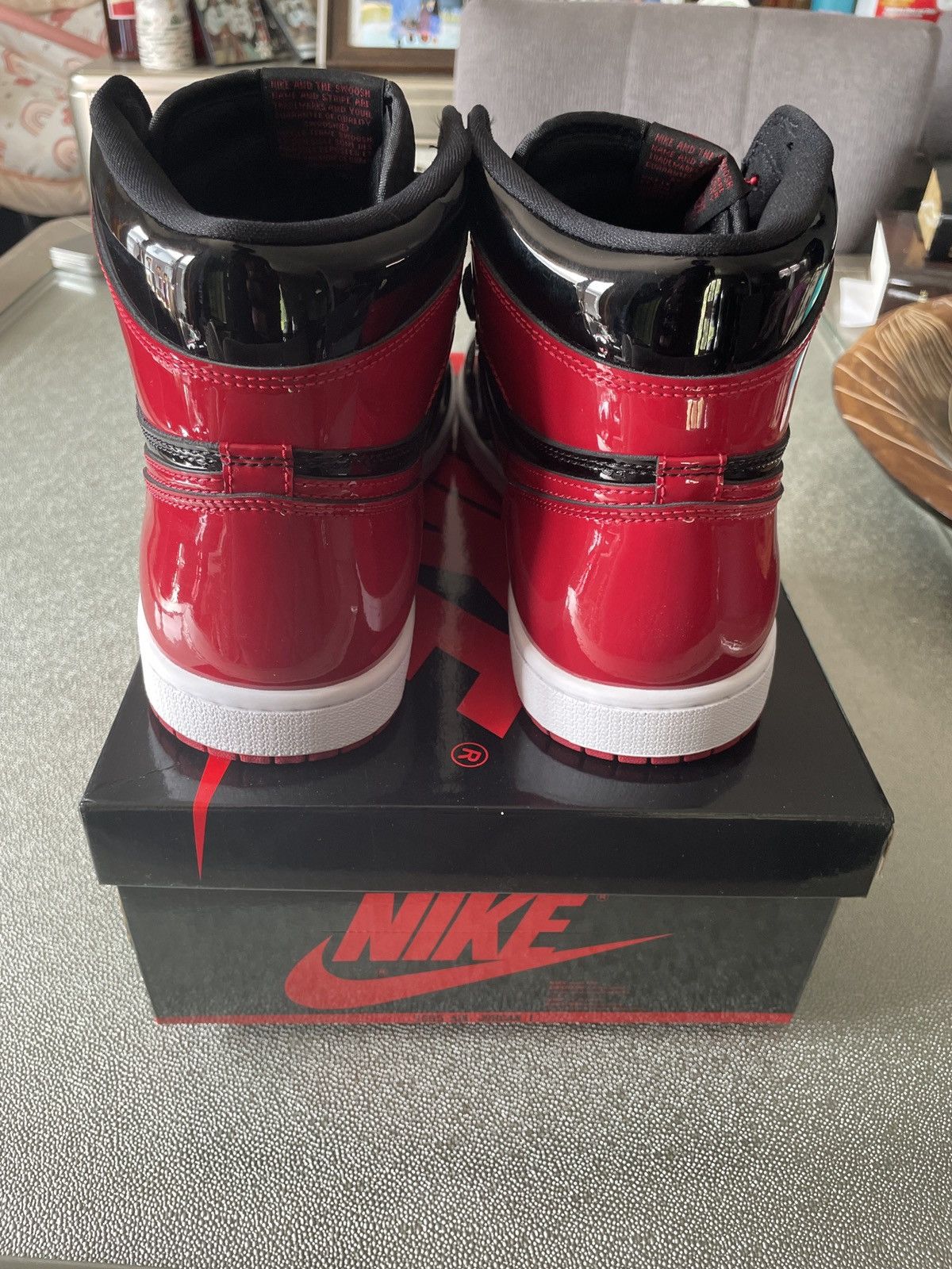 Nike Jordan 1 Retro High OG Patent Bred (DEAD STOCK) Size US 12 / EU 45 - 6 Thumbnail