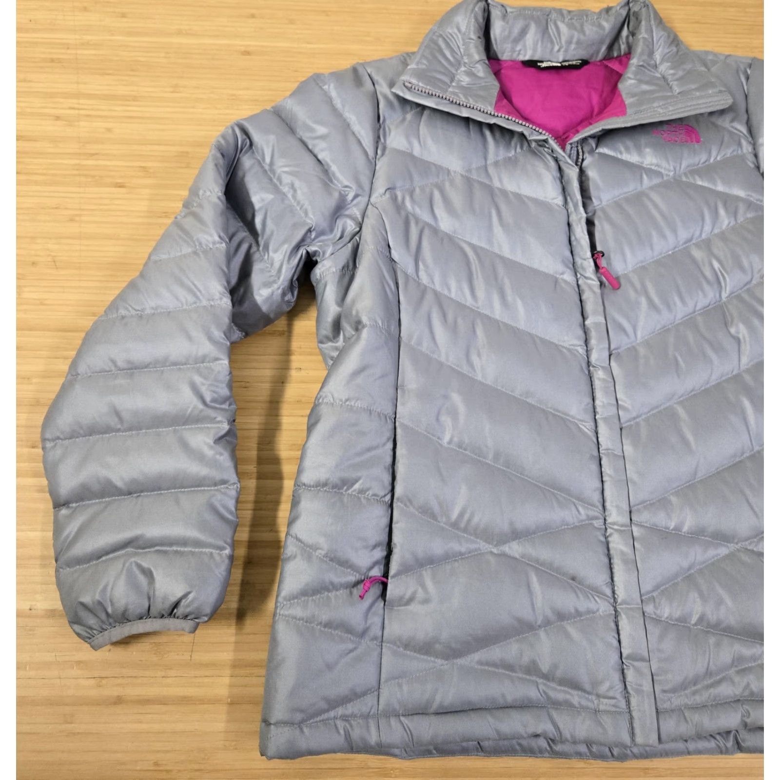 The North Face The North Face Jacket Womens Large Gray 550 Down Puffer Quilted Pink Lining Size L / US 10 / IT 46 - 3 Thumbnail