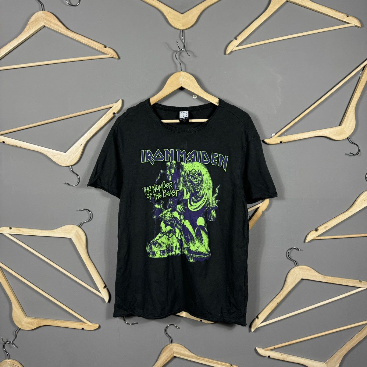 Band Tees Amplified Iron Maiden Band T-shirt Size US L / EU 52-54 / 3 - 1 Thumbnail