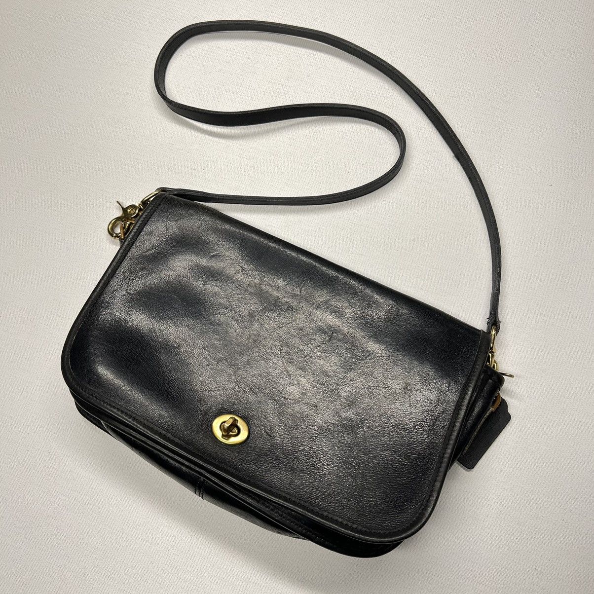 Coach × Vintage VTG Coach Crossbody Bag Purse Clutch Black Leather Hang Tag Size ONE SIZE - 1 Thumbnail