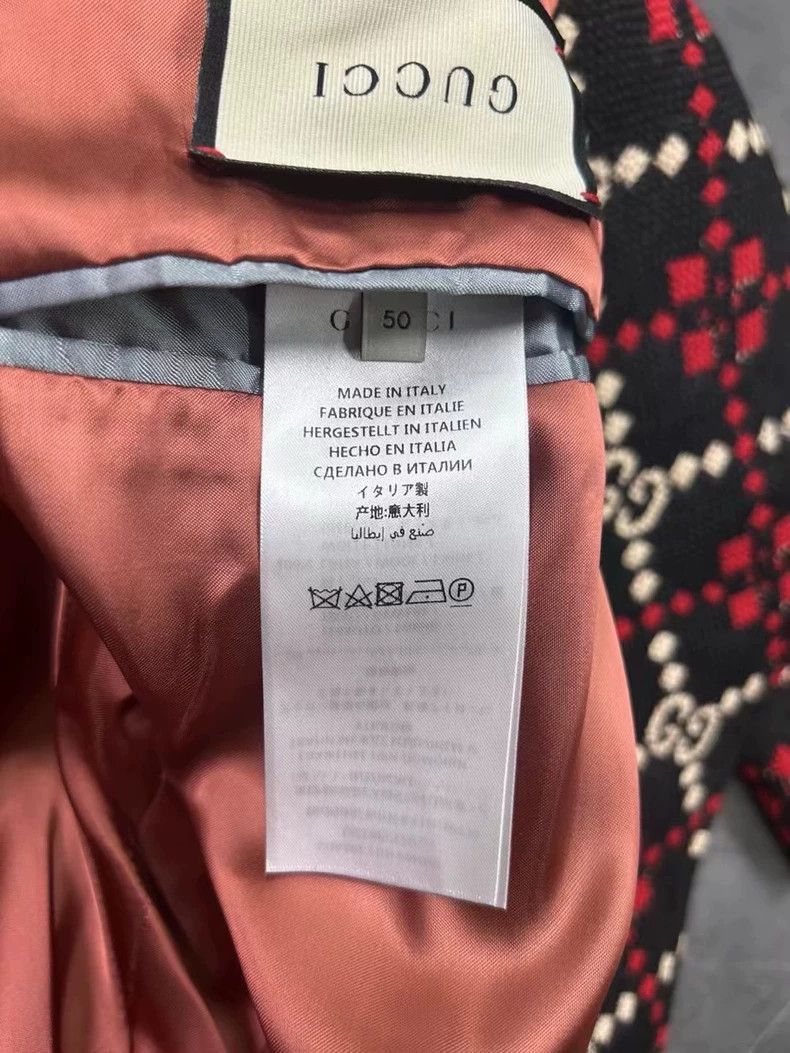 Gucci GUCCI Logo Coat 100% Wool Size 50-2506 Size US M / EU 48-50 / 2 - 7 Thumbnail