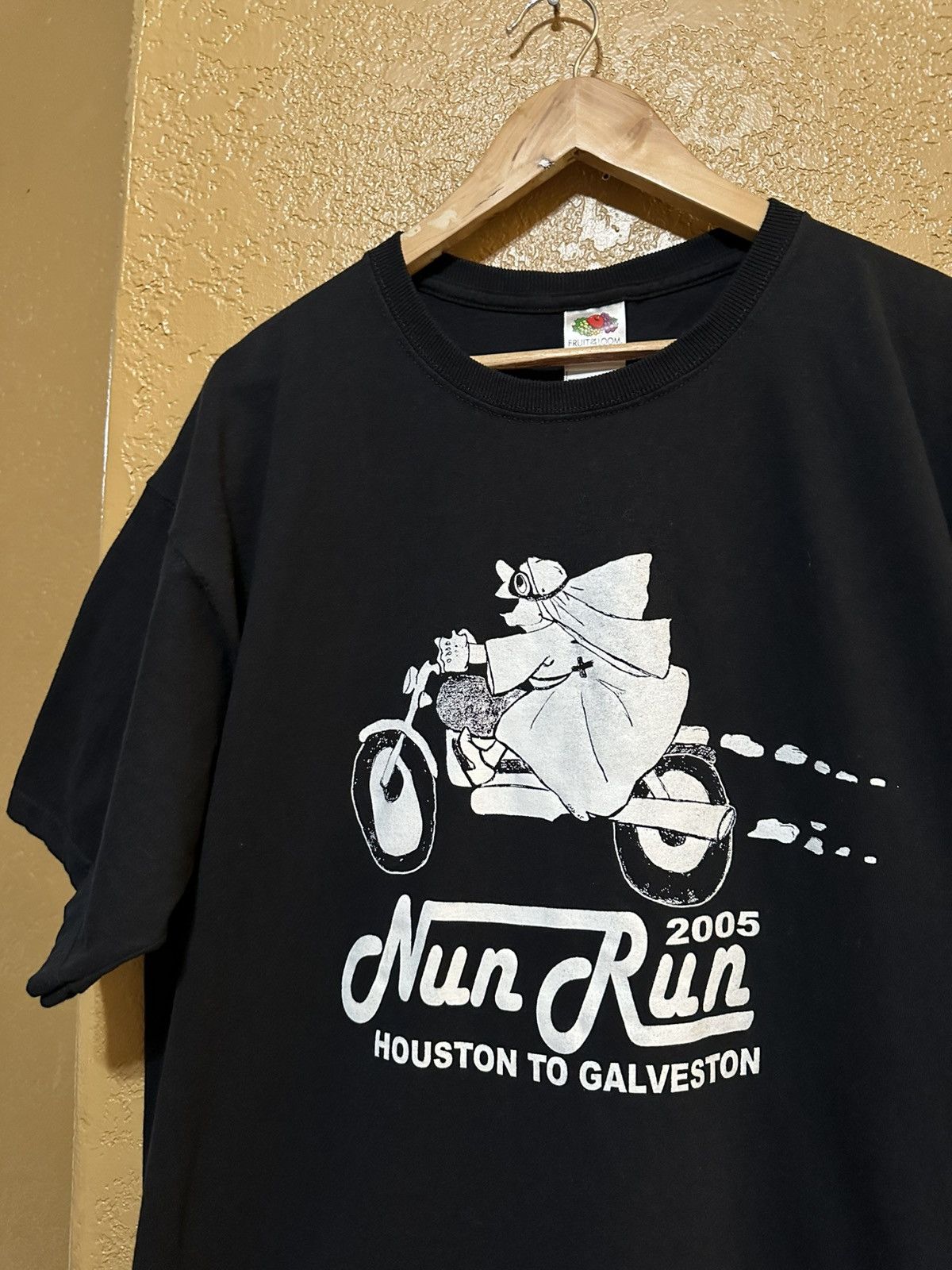 4GSELLER vintage Nun Run motorcycle rally tee shirt choppers Size US XL / EU 56 / 4 - 2 Thumbnail