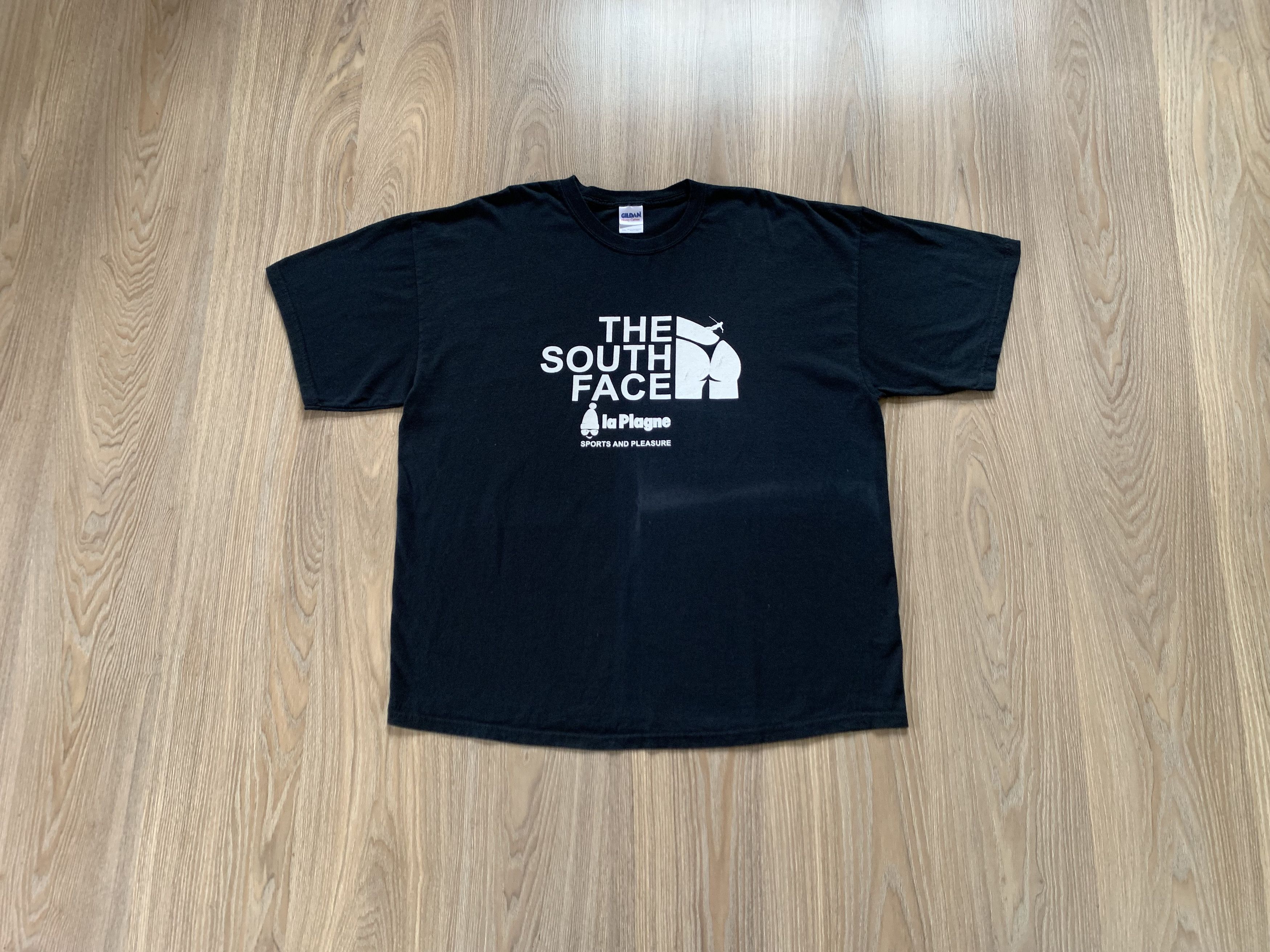 Gildan × Vintage Vintage Caliban The South Face T Shirt Size US XXL / EU 58 / 5 - 1 Thumbnail