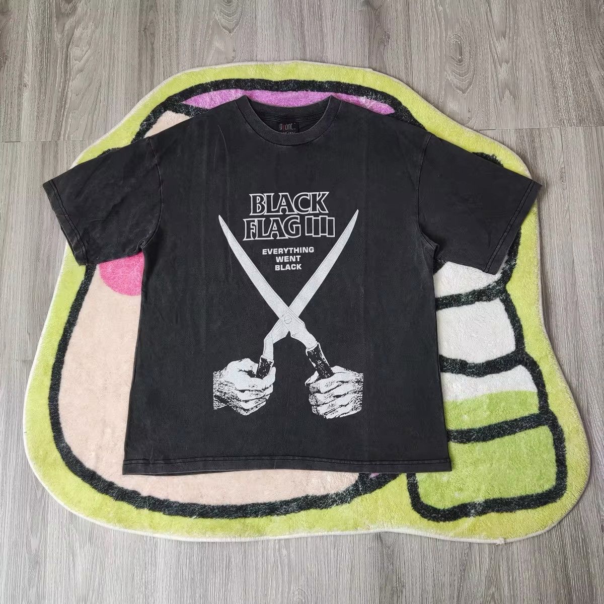 Japanese Brand × Vintage Punk Rock Band Graphic Printed Casual T Shirt Size US S / EU 44-46 / 1 - 1 Thumbnail