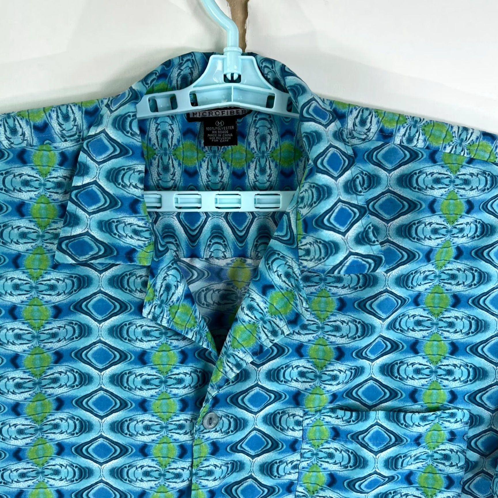 Vintage Montage Button Shirt Mens Size M Blue Geometric Pattern Micro Fiber Size US M / EU 48-50 / 2 - 2 Thumbnail