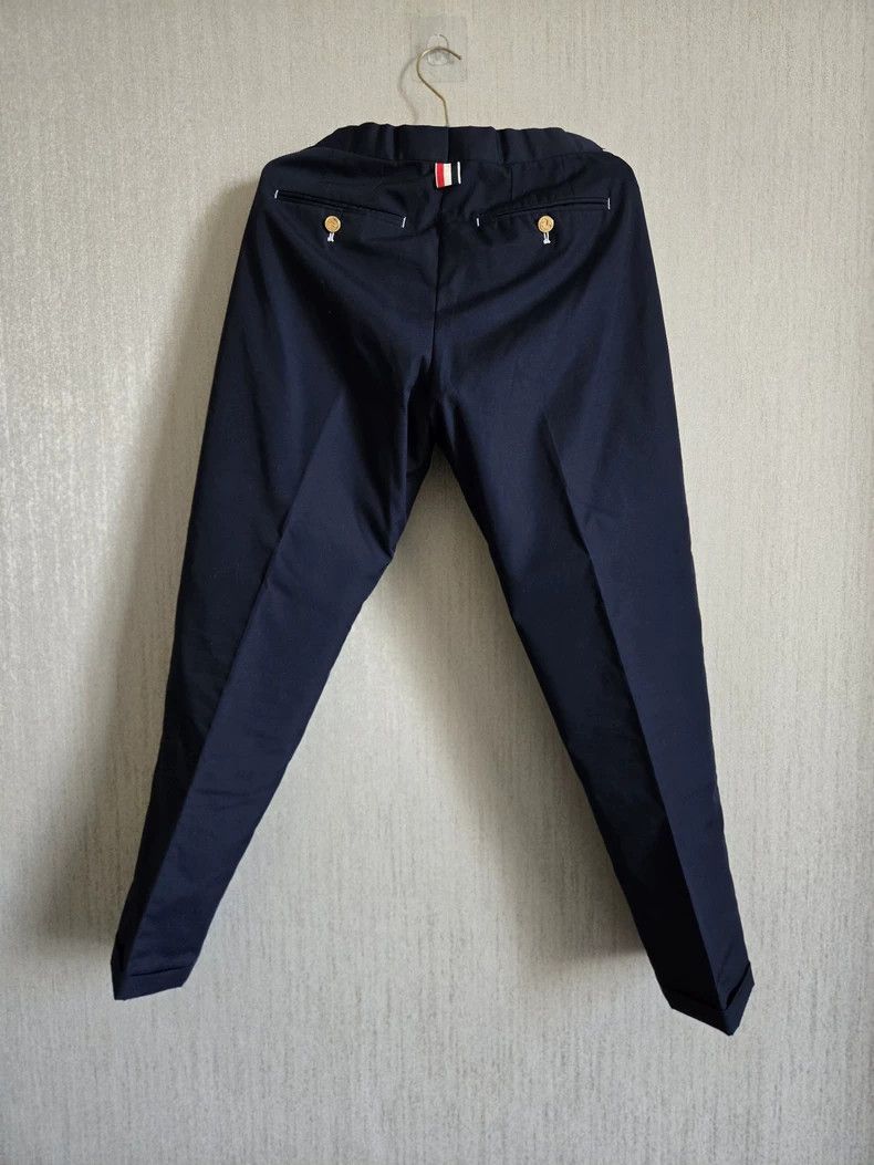 Thom Browne Thom Browne size0 Navy blue low waist trousers Size 34S - 3 Thumbnail
