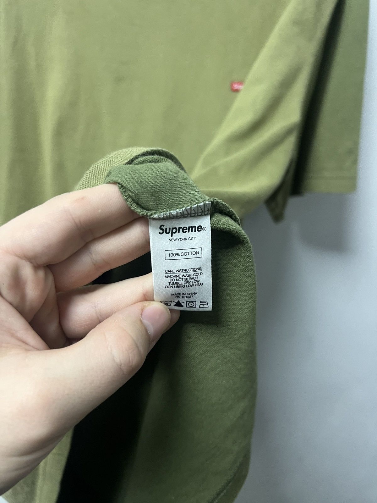 Supreme Supreme T Shirt Size US L / EU 52-54 / 3 - 6 Thumbnail