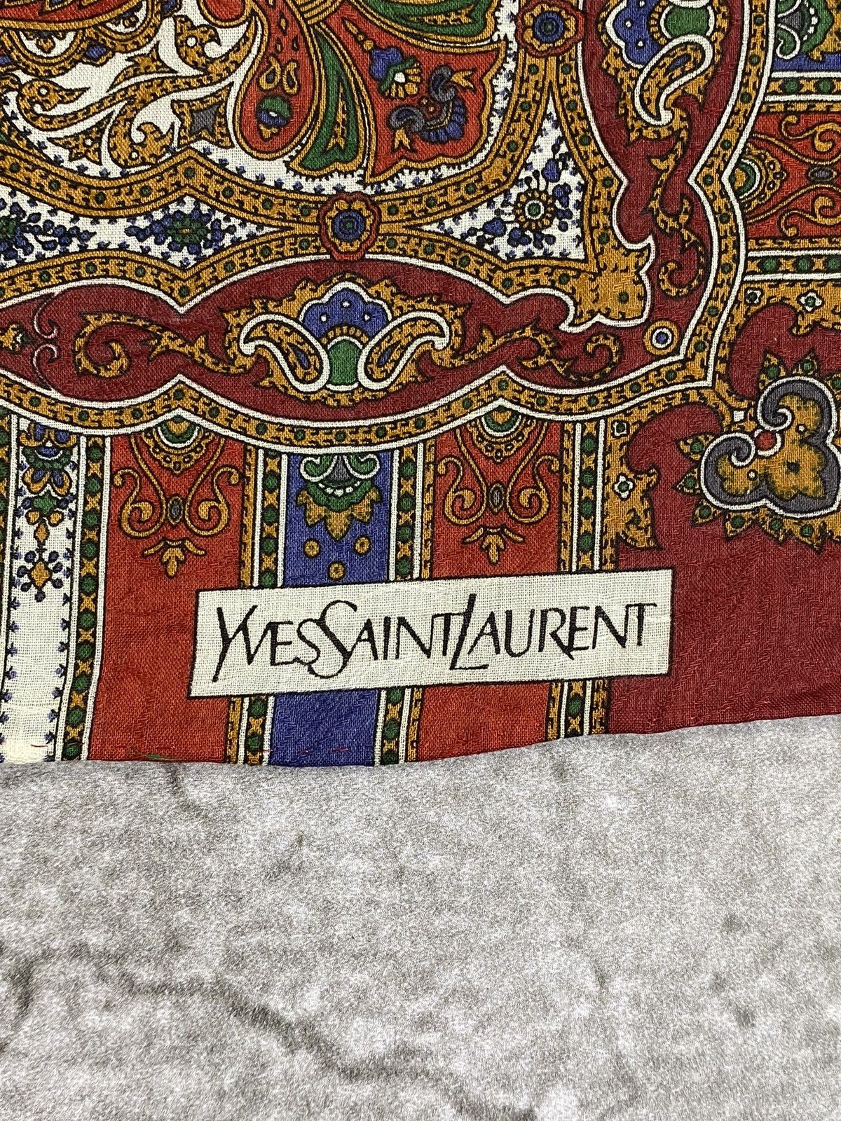 Yves Saint Laurent Yves Saint Laurent Handkerchief / Bandana / Neckerchief Size ONE SIZE - 3 Thumbnail