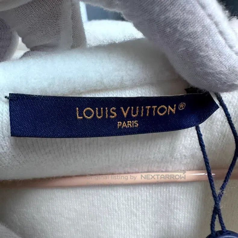 Louis Vuitton Louis Vuitton SS26 Men's SKI Ski Collection Plush Hoodie S Size US XXL / EU 58 / 5 - 4 Thumbnail