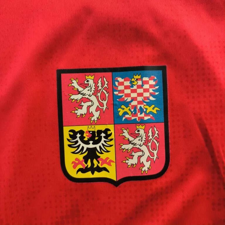 Puma Czech Republic 2006-08 Puma home football jersey size XXL Size US XXL / EU 58 / 5 - 3 Thumbnail