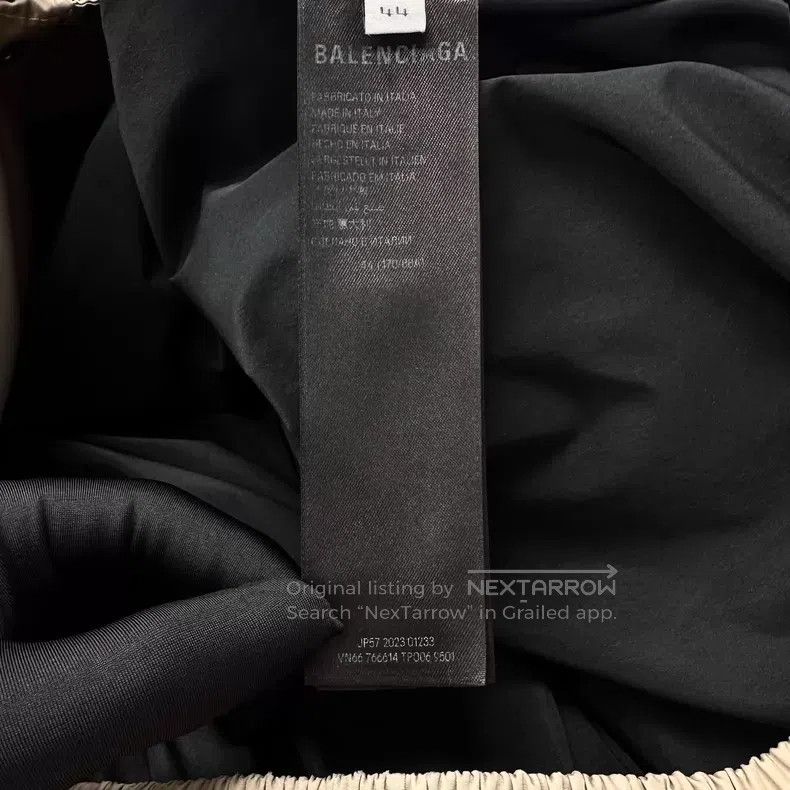 Balenciaga Balenciaga Embroidered double B letter logo snap button do Size US S / EU 44-46 / 1 - 4 Thumbnail