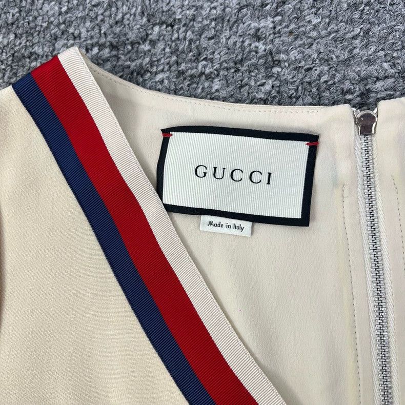 Gucci Gucci V-neck striped webbing dress 2504-Nextarrow Size S / US 4 / IT 40 - 3 Thumbnail