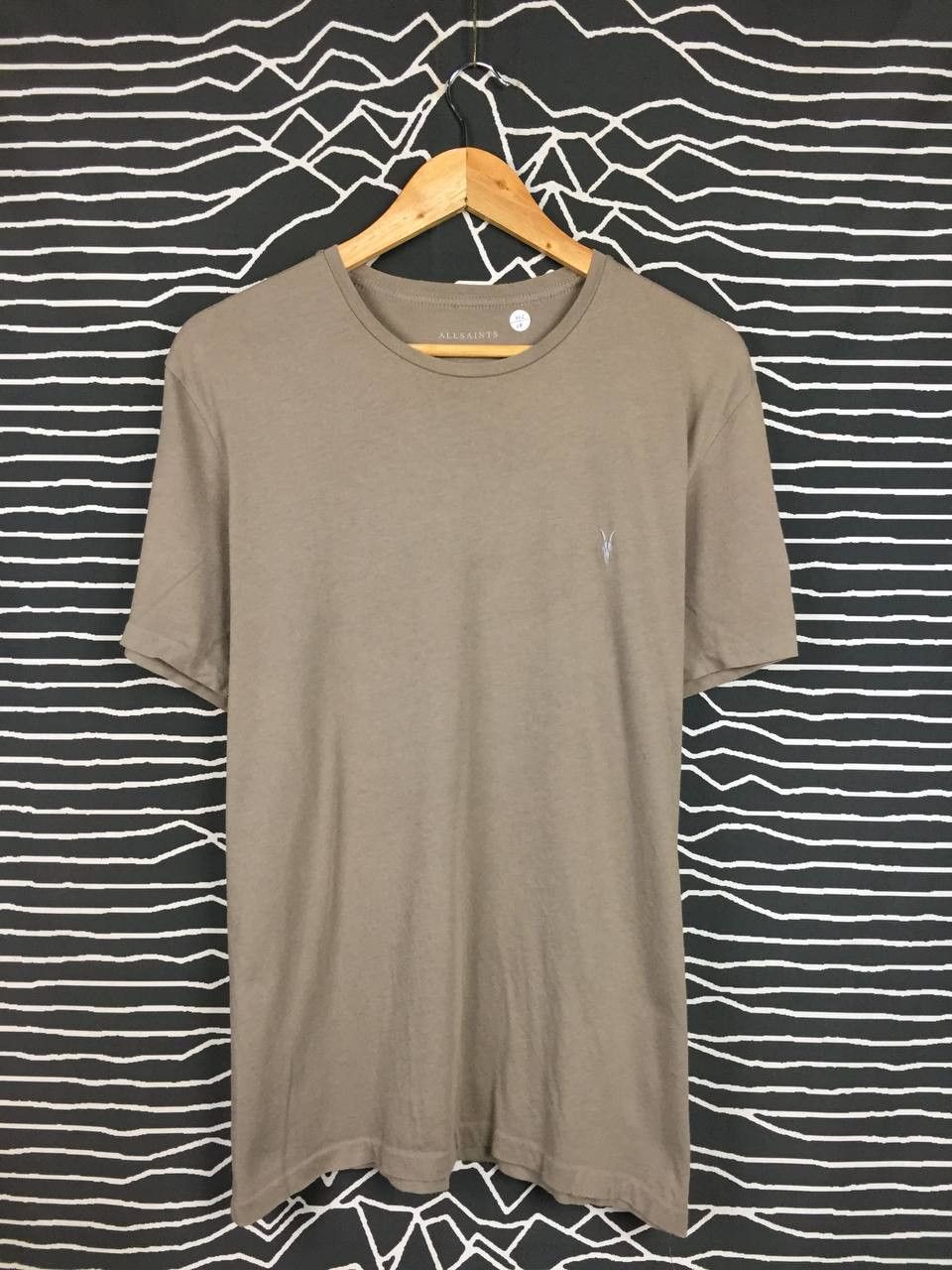 Allsaints × Designer ALLSAINTS Embroidered Logo Casual Designer Tee Size US XL / EU 56 / 4 - 1 Thumbnail
