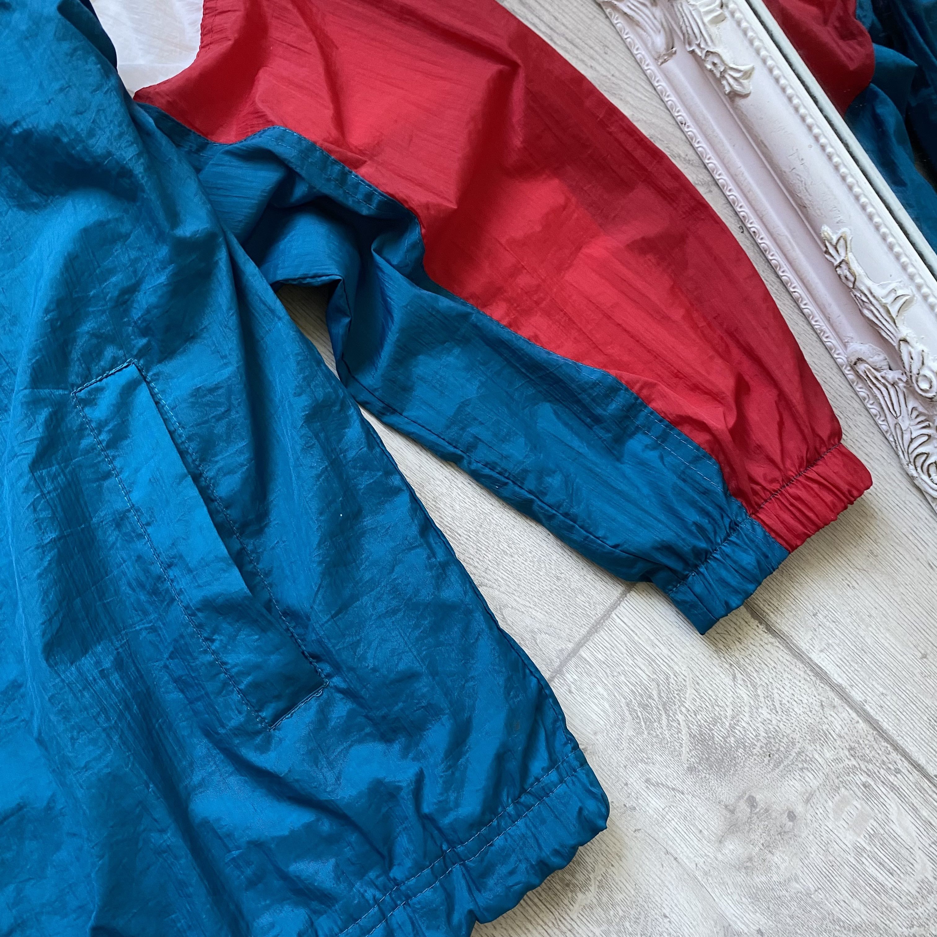 Nike Vintage 80s Nike Style Nylon track jacket Men Works boxy fit Size US M / EU 48-50 / 2 - 4 Thumbnail