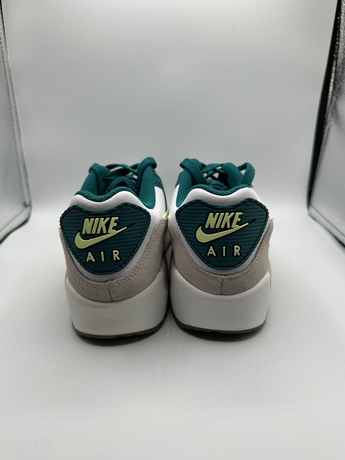 Nike Nike Air Max 90 Leather GS “Bright Spruce Barley Volt” Size US 7.5 / IT 37.5 - 4 Thumbnail