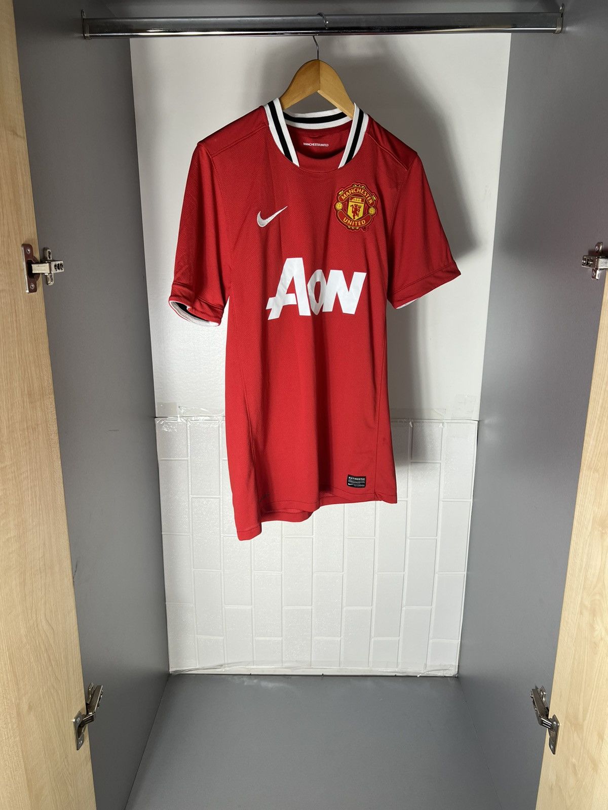 Nike VINTAGE NIKE FC MANCHESTER UNITED ENGLAND SOCCER JERSEY Y2K Size US S / EU 44-46 / 1 - 3 Thumbnail