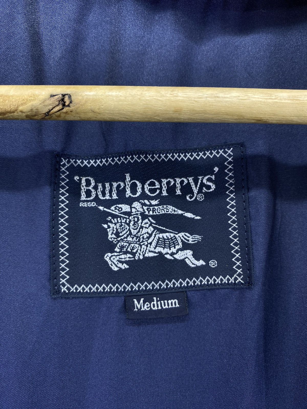 Burberry Vintage Burberry Sports Hidden Hooded Zip Up Jacket Size US M / EU 48-50 / 2 - 7 Thumbnail