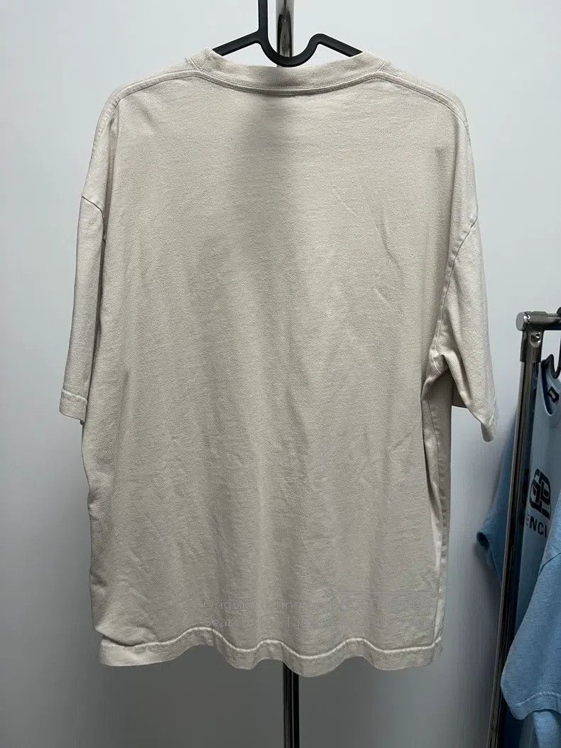 Balenciaga Balenciaga Beige Slogan Logo Short-Sleeve T-Shirt Size US S / EU 44-46 / 1 - 2 Thumbnail