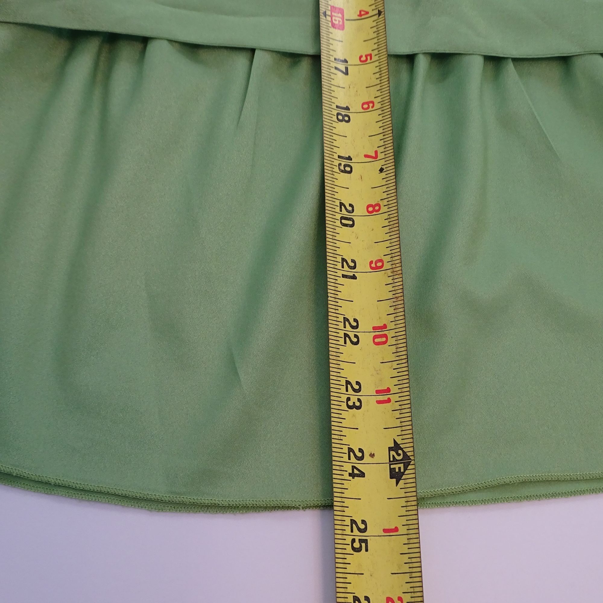 Banana Republic Banana Republic Women Green Ruffle Front Peplum Top Size M Size M / US 6-8 / IT 42-44 - 8 Thumbnail