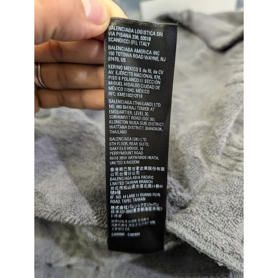o1rshd1 Monogram Gown in Gray