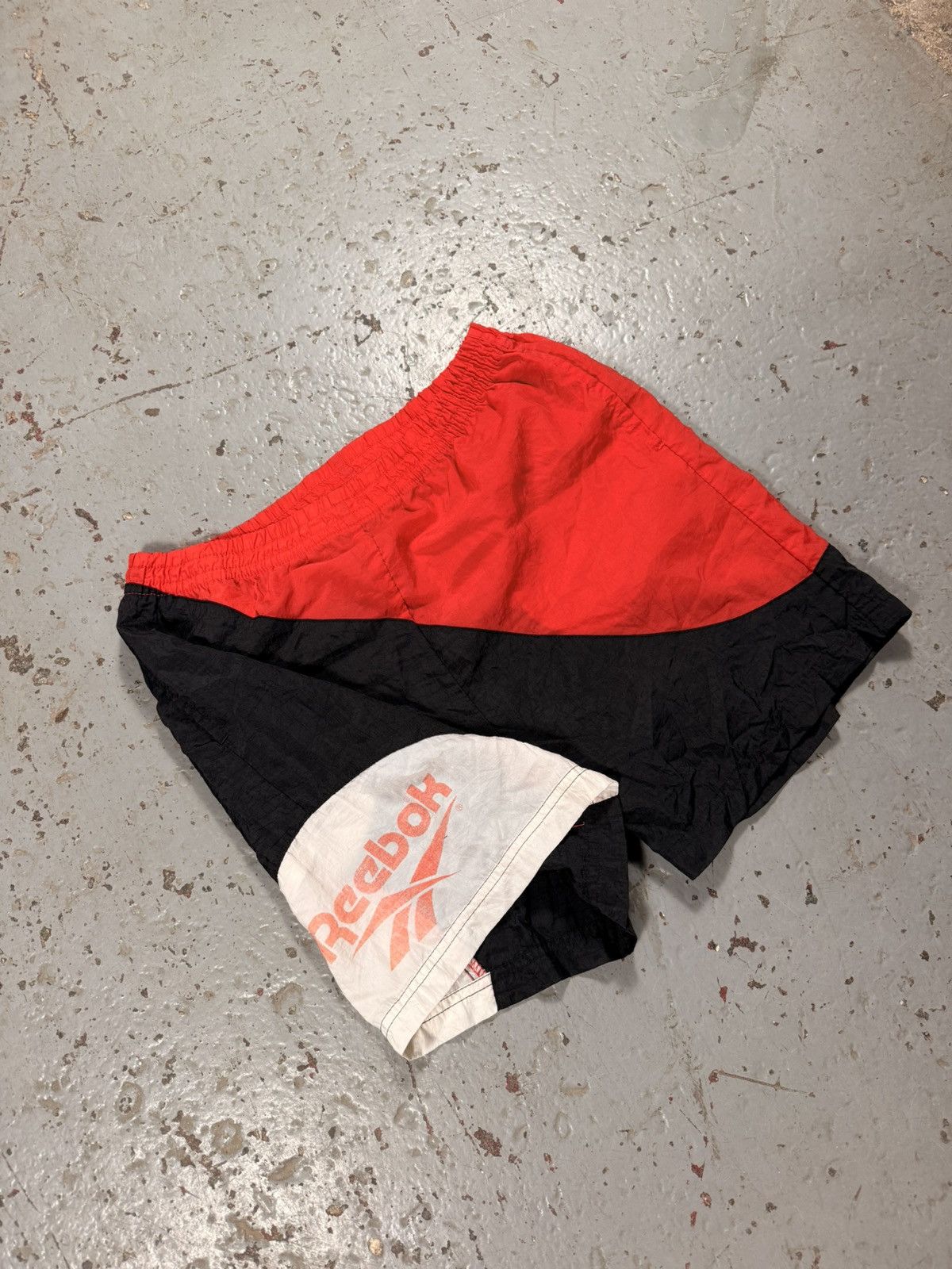 Reebok Vintage 70s style Reebok Running Shorts Size US 30 / EU 46 - 2 Thumbnail