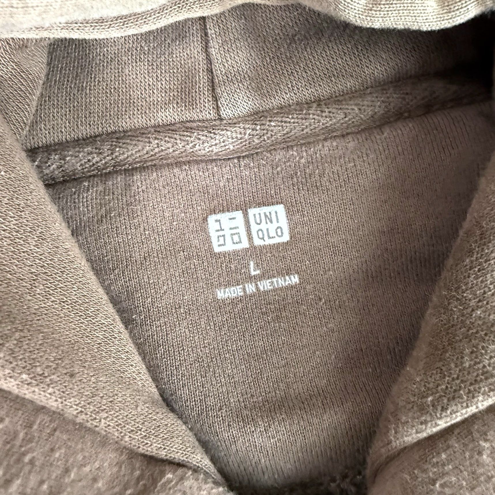 Uniqlo Uniqlo Hoodie Adult L Brown Pullover Sweatshirt Regular Size Mens Size US L / EU 52-54 / 3 - 4 Thumbnail