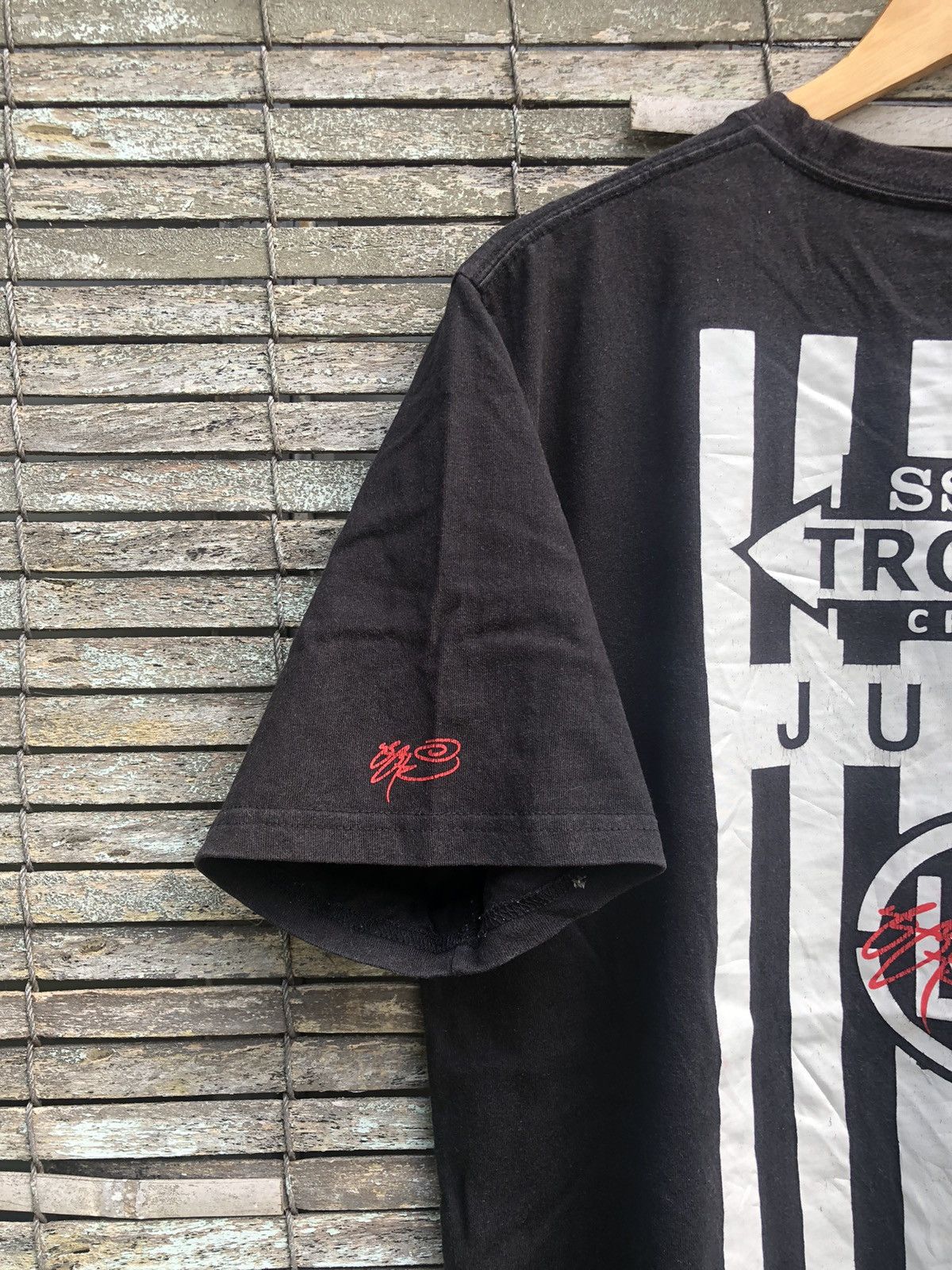 Japanese Brand Vintage Y2K SSUR TROOPS CRAZY JIUCE X CLOT Backhit Tee Size US L / EU 52-54 / 3 - 6 Thumbnail