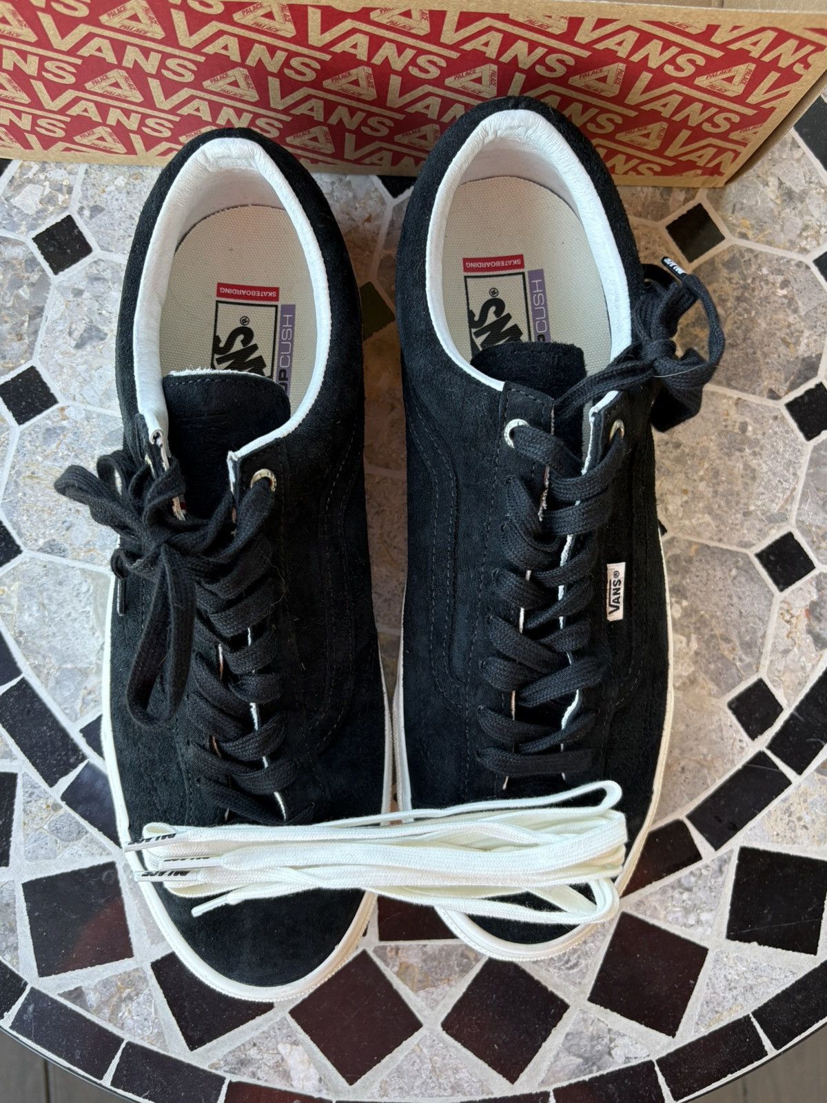 Palace Vans Palace low top sneaker collab Size US 12 / EU 45 - 2 Thumbnail