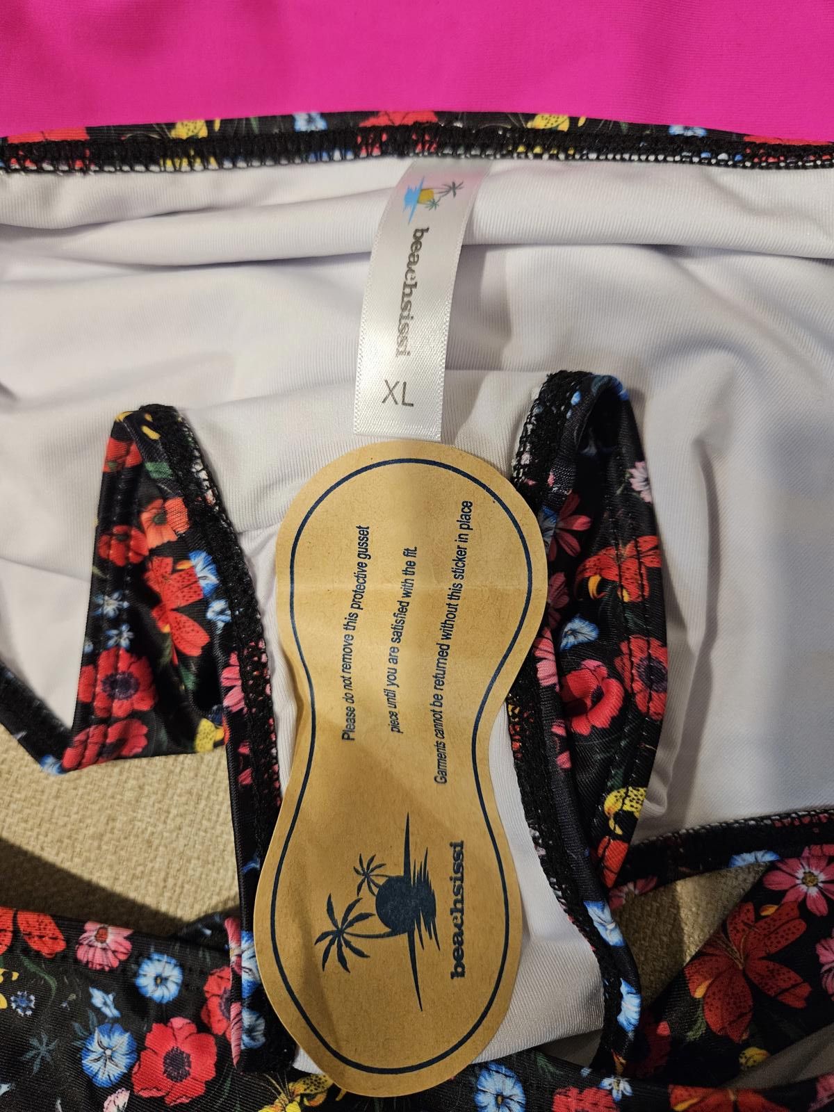 Designer Nwt Beachsissi Vibrant Pink Floral Two-Piece Swimsuit #547 Size ONE SIZE - 7 Thumbnail